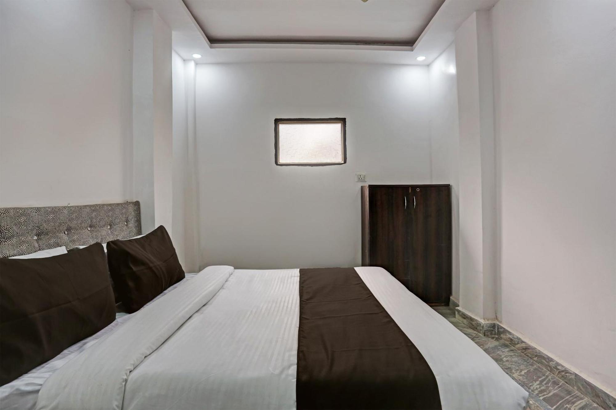 O Blue Moon Residency Hotel 3*