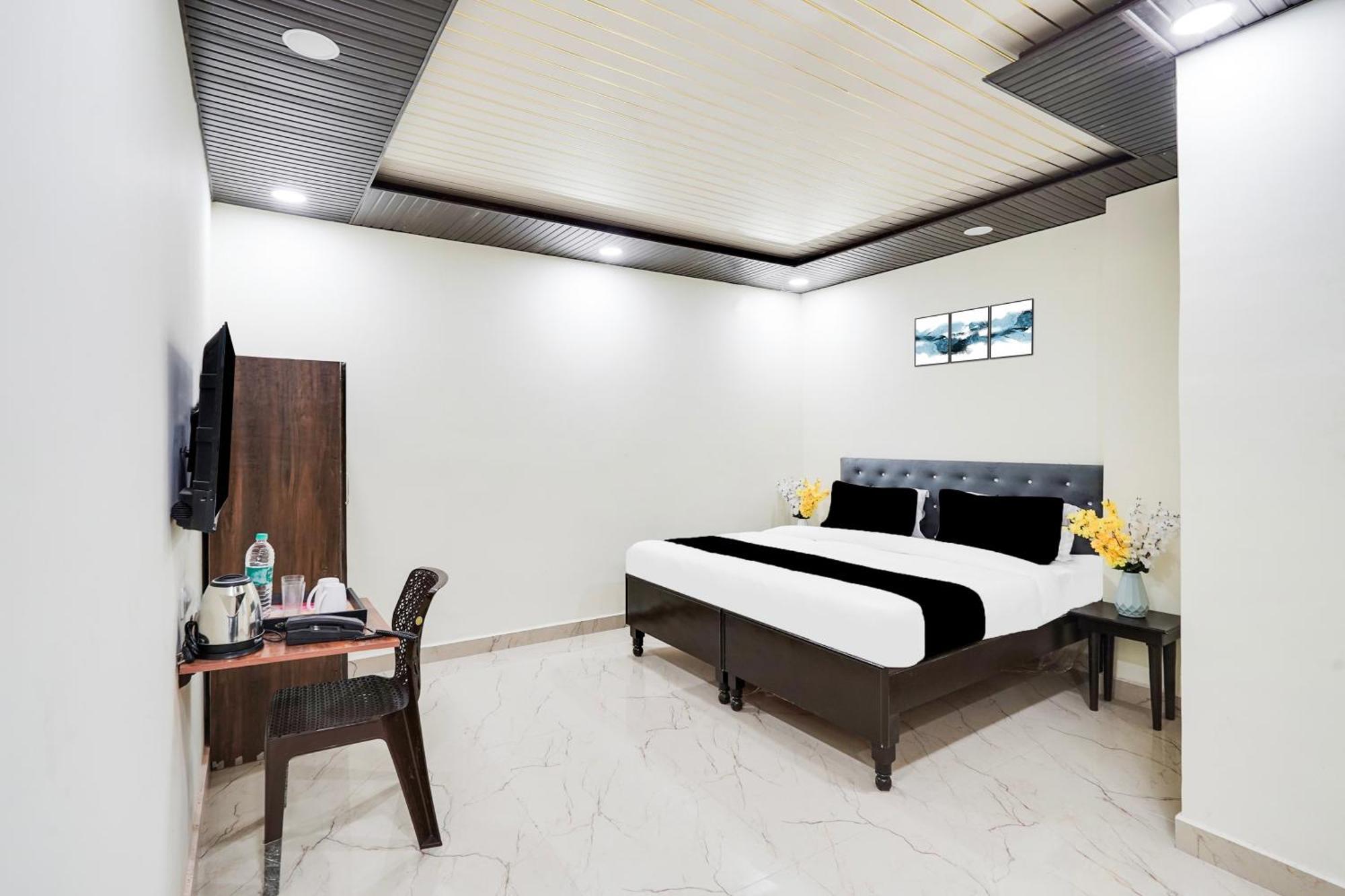 Super Collection O Nirman Vihar