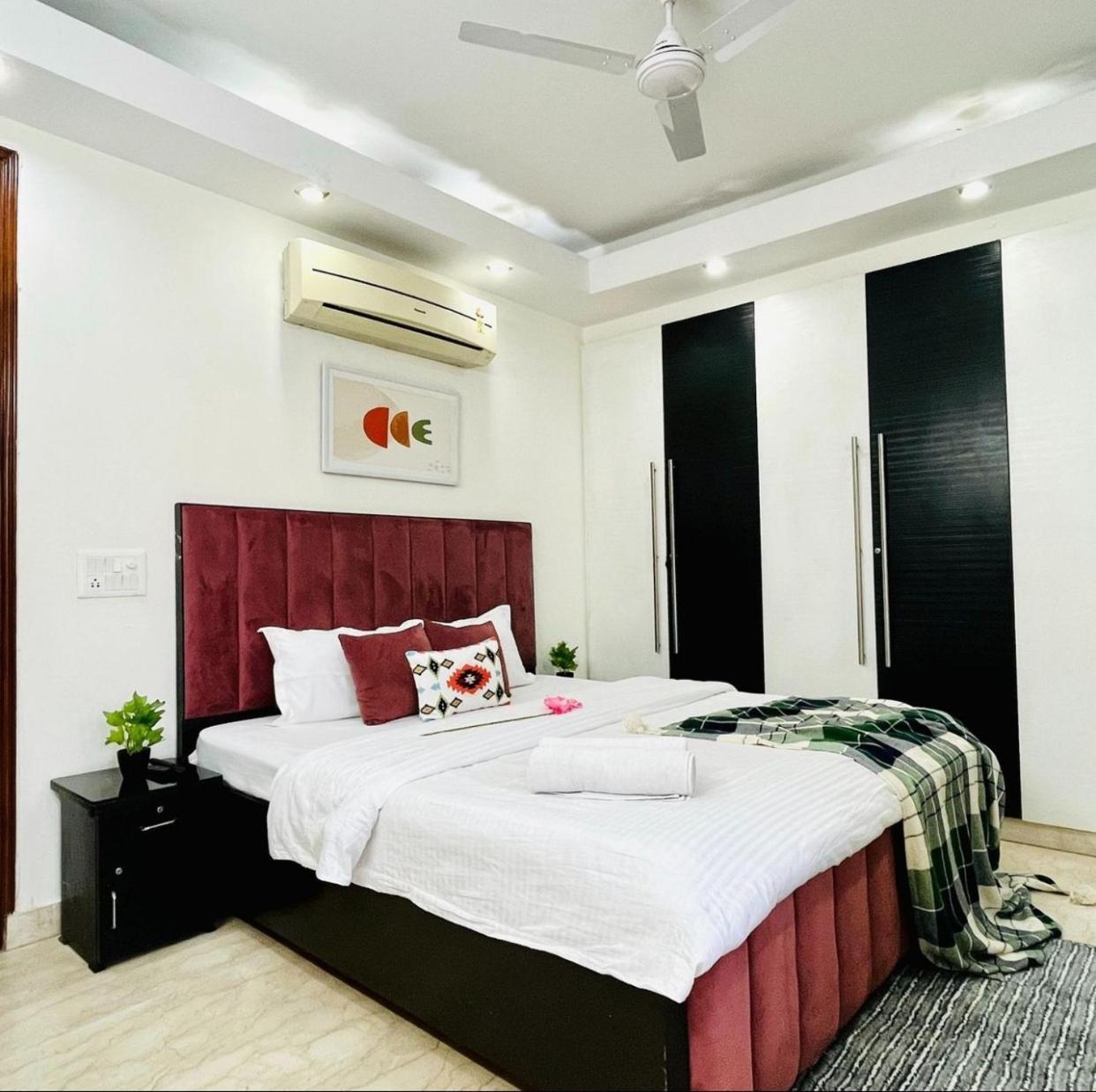Apartment Olive Service Safdarjung Enclave