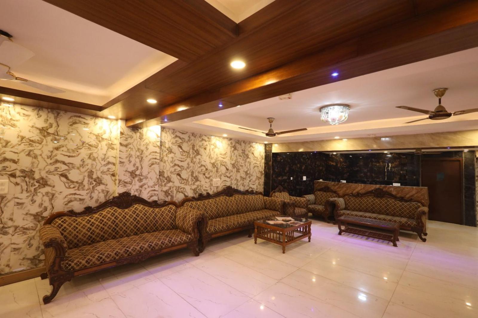 Paramont Airport Hotel