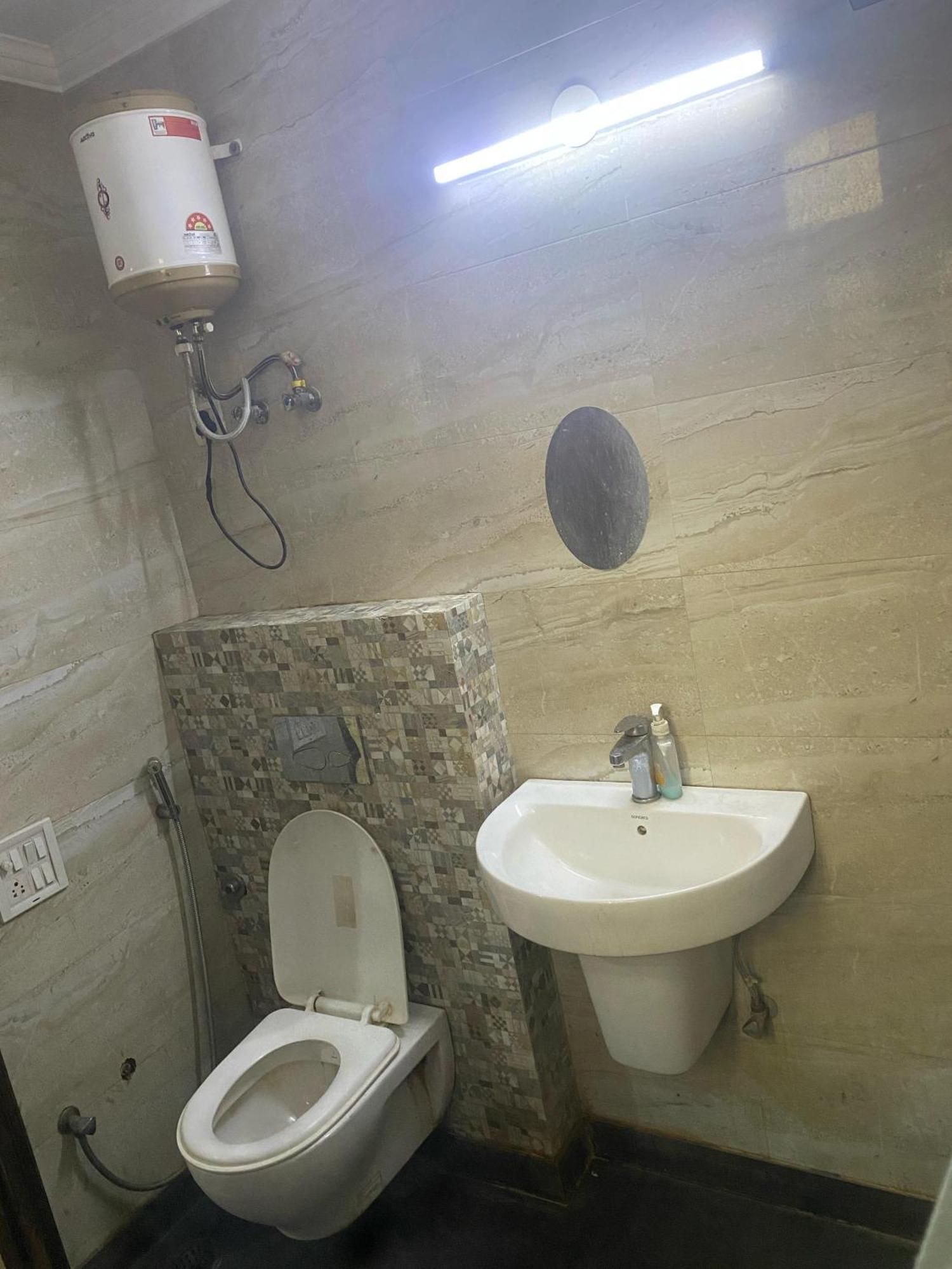 Pari Residency 4* New Delhi