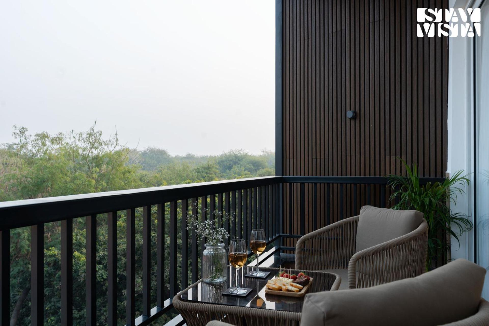 Vista Residences At Gk 1 - Air Purifier And Complimentary Breakfast Apartment New Delhi