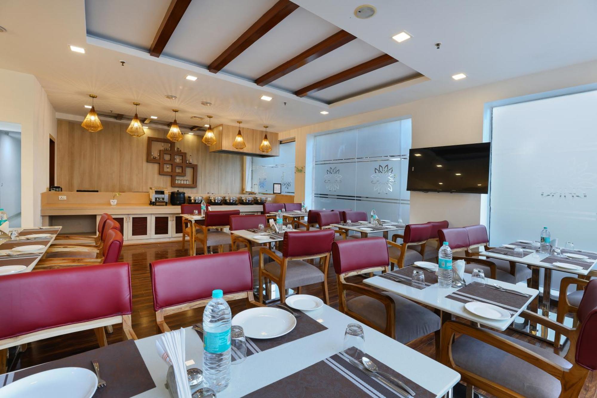 Premier By Opo Hotel Nova Deli