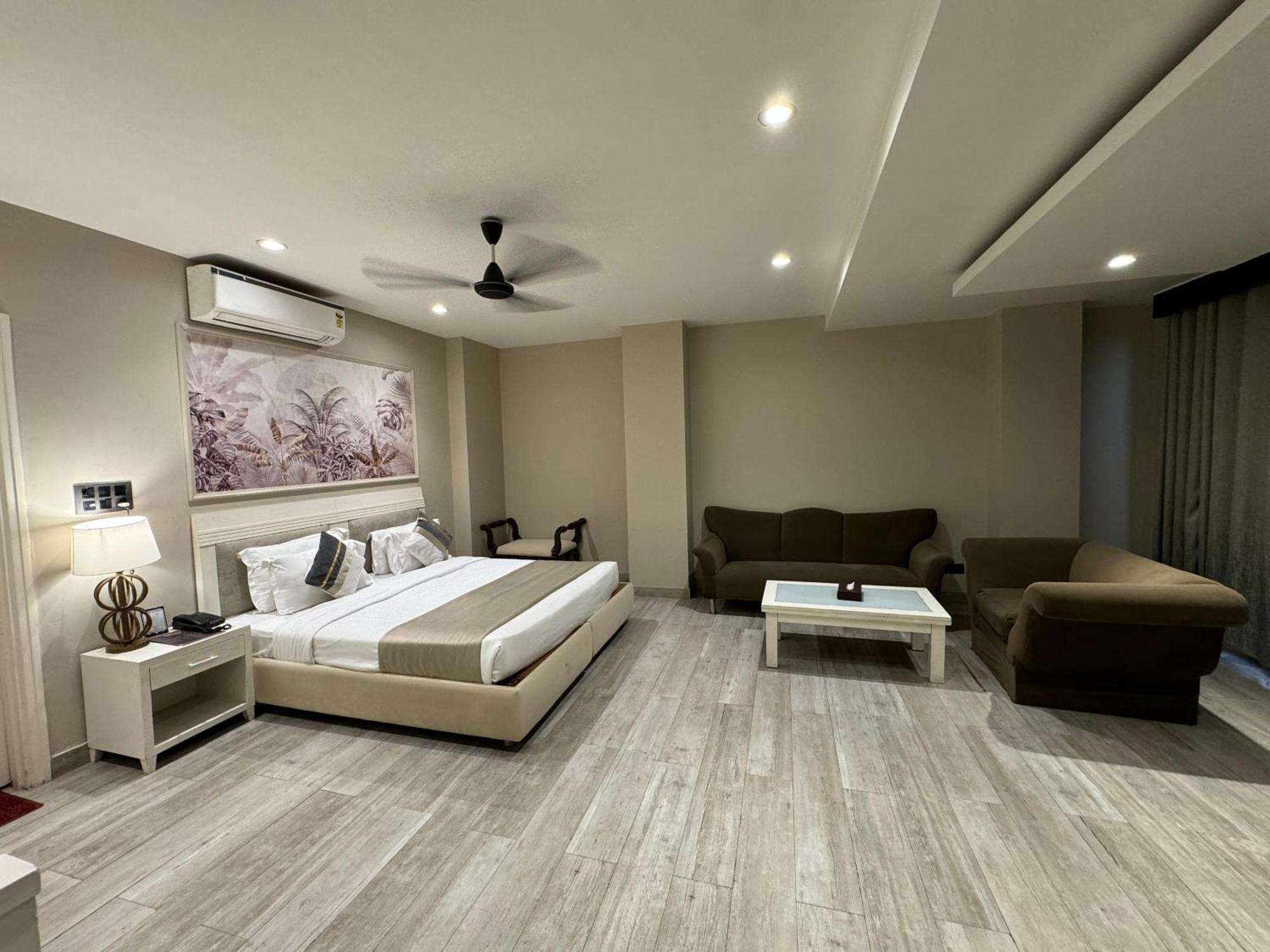 Skon Boutique By Orion Hotel New Delhi