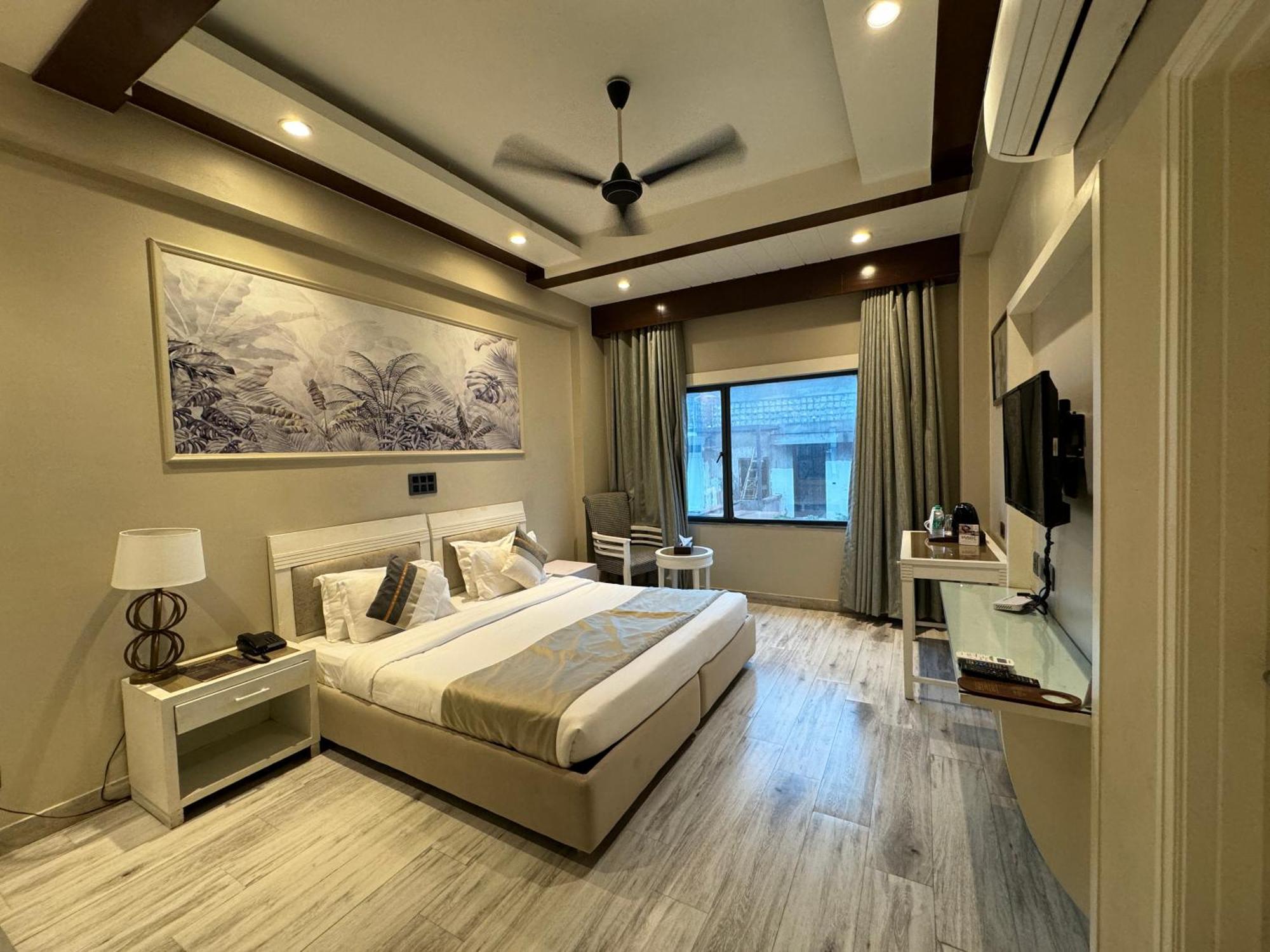 Skon Boutique By Orion Nova Deli