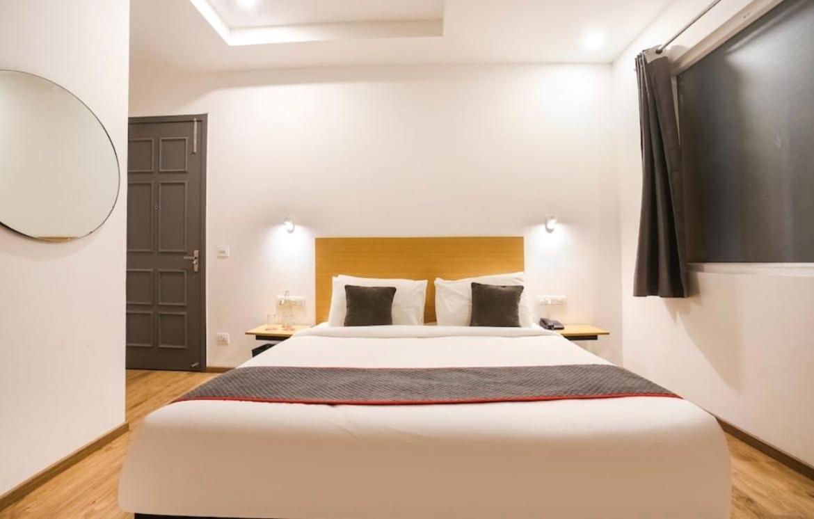 Hotel Collection O Kailash Enclave