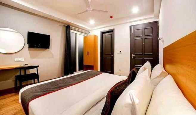 Hotel Collection O Kailash Enclave 4*