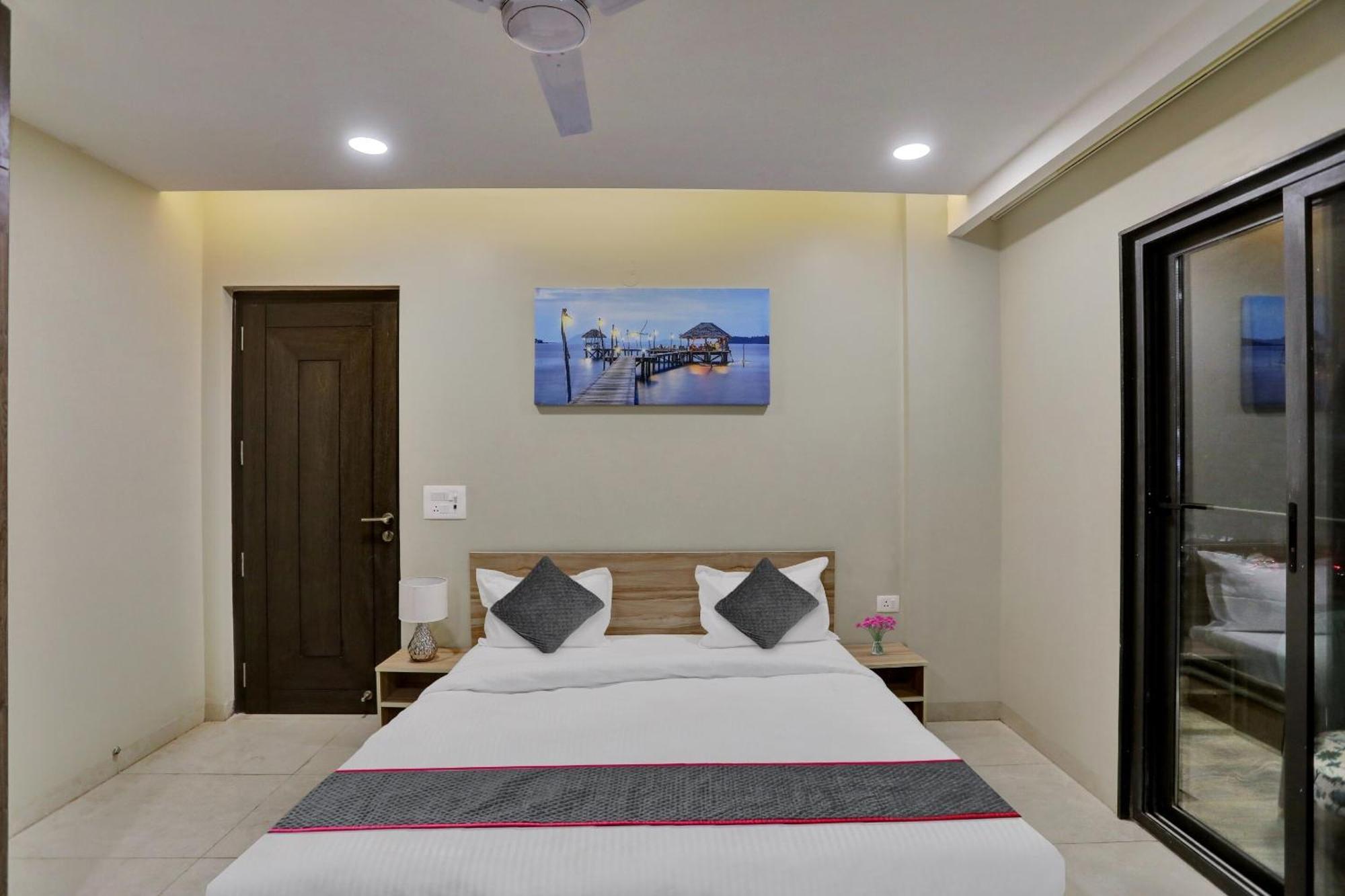 Townhouse Xanthe 4* Kalkaji Devi
