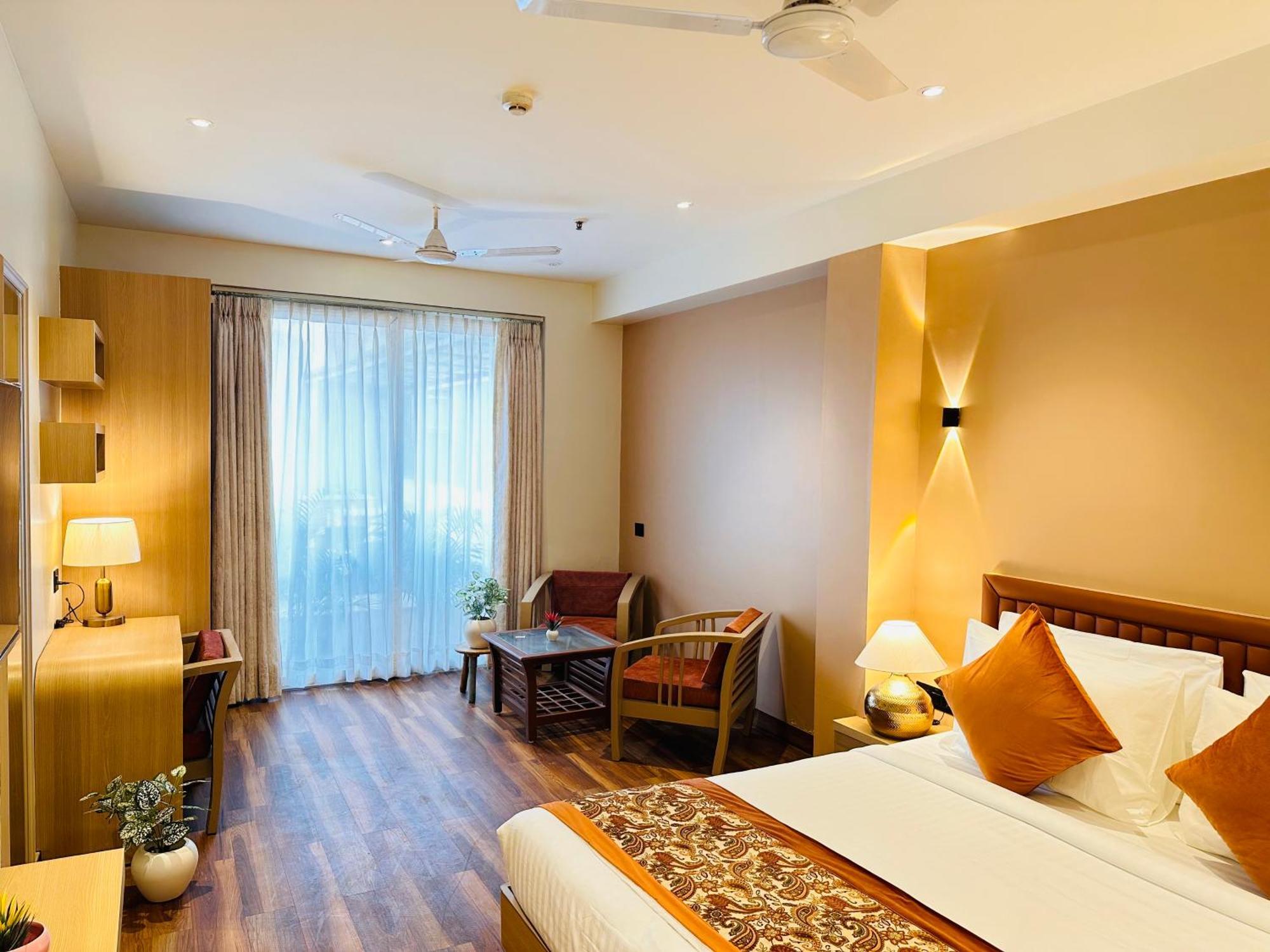 South Ex Residency - South Ex Near Aiims Delhi - Couple Friendly Hotel 3*