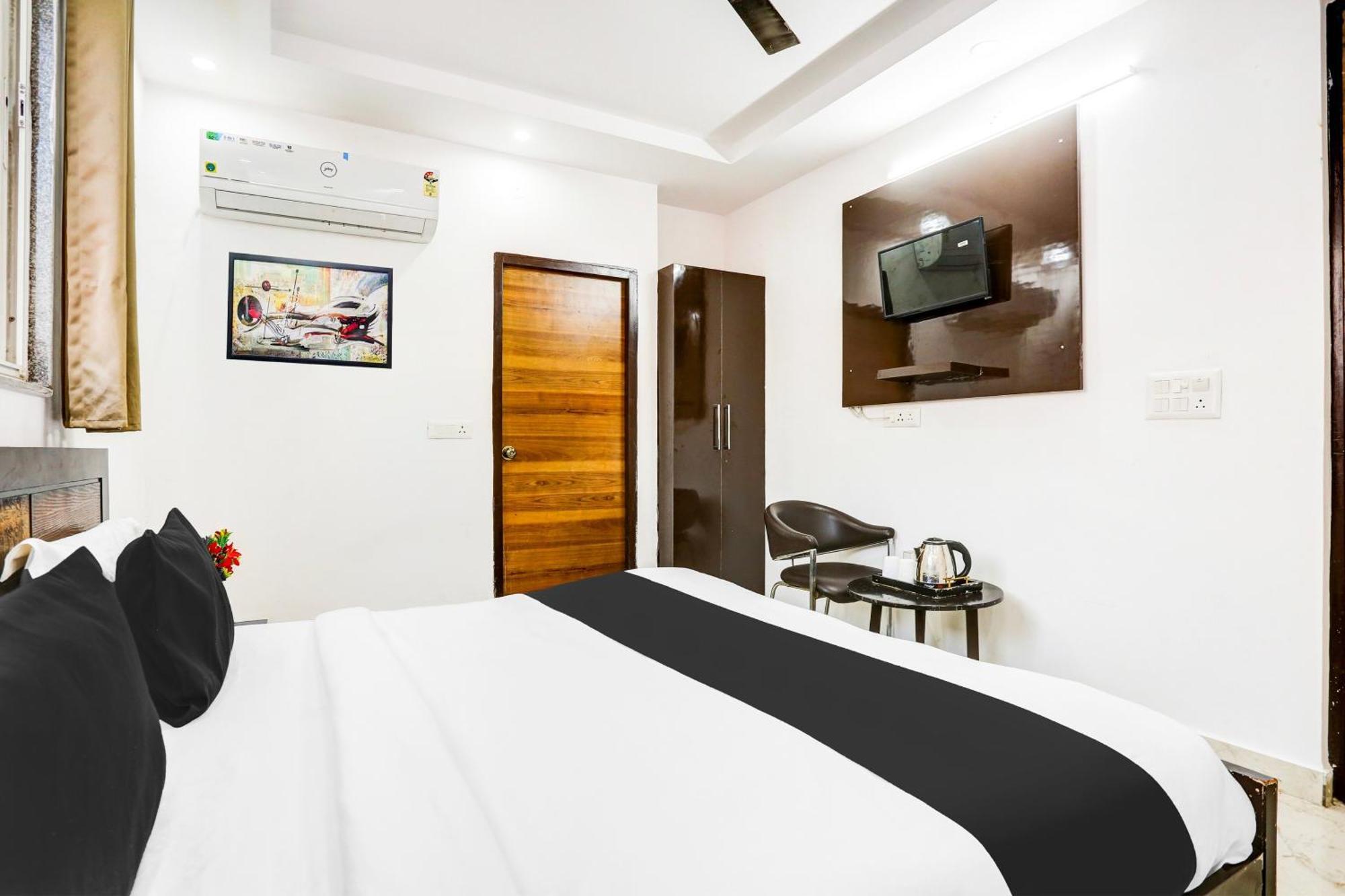 Hotel O International New Delhi