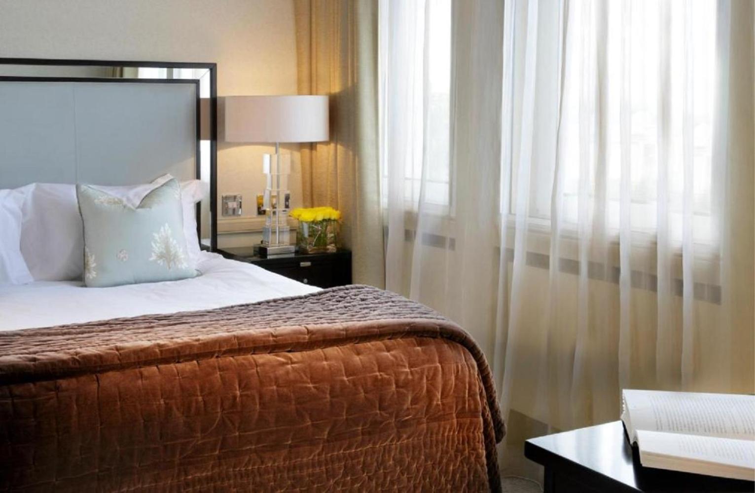 Hotel Linda Near Delhi Airport