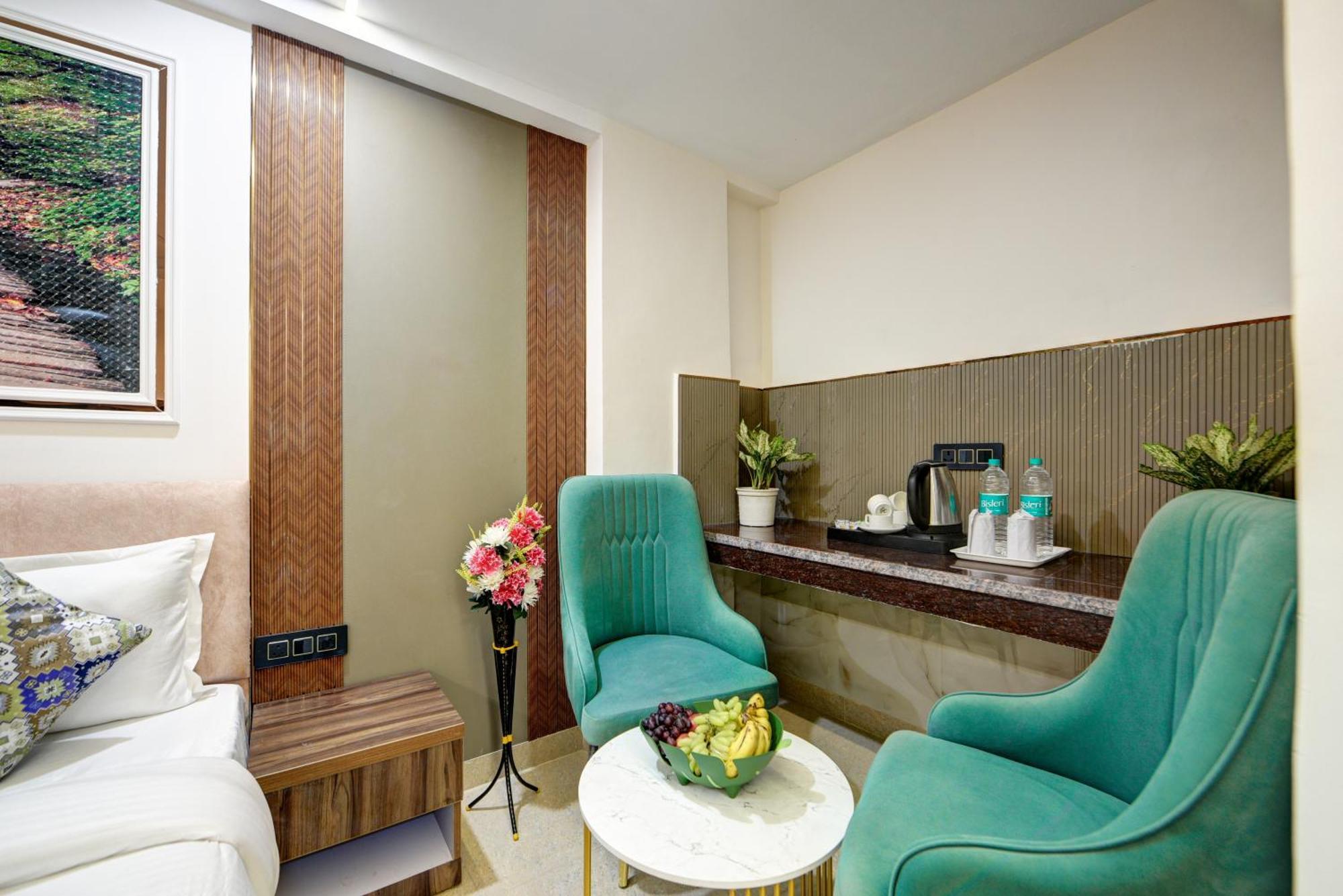 Dream World Near Delhi Airport 4* New Delhi