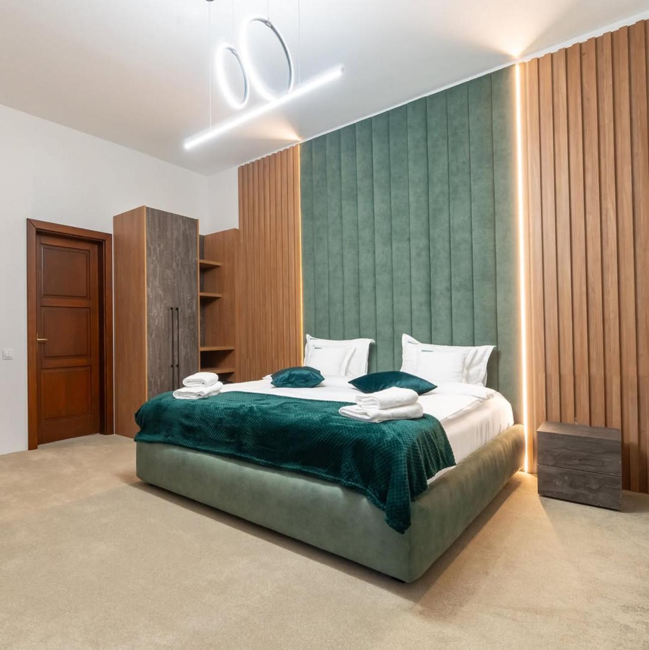 Atlantis Near Igi Delhi Airport 4* New Delhi