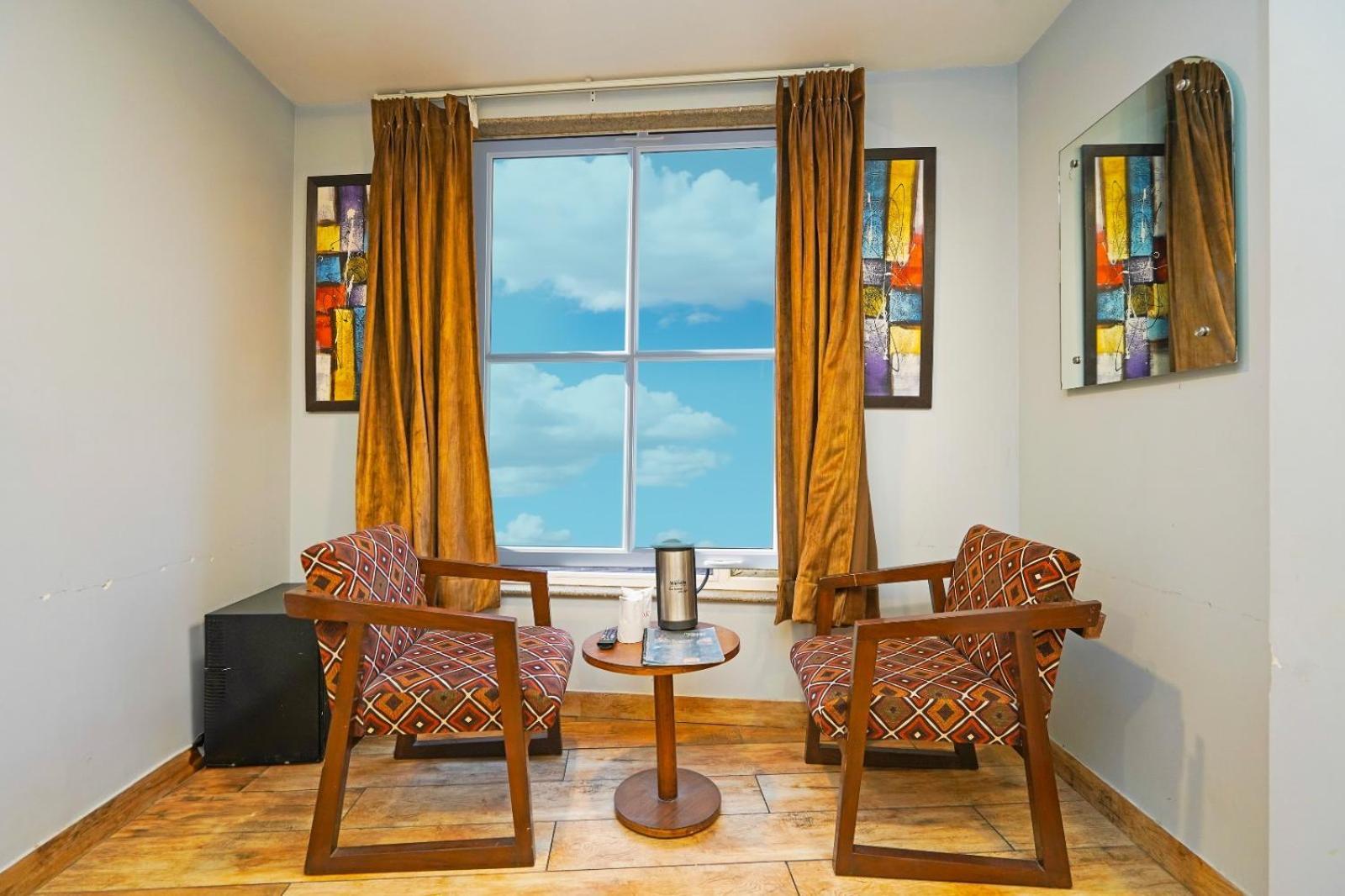 Hotel N Maharani Free Airport Pickup 4*