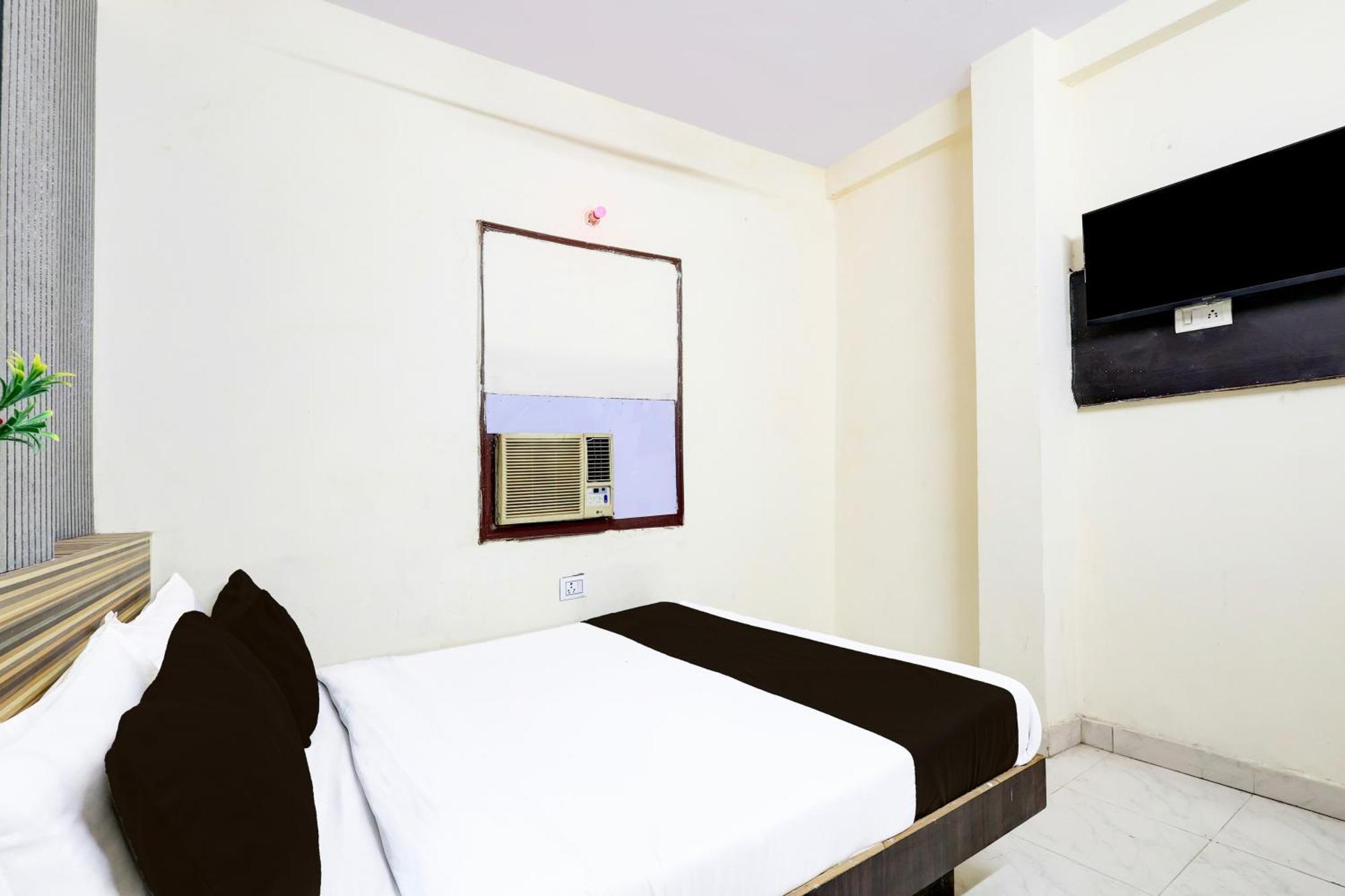 Hotel Super O Paharganj Chuna Mandi Near Railway Station New Delhi