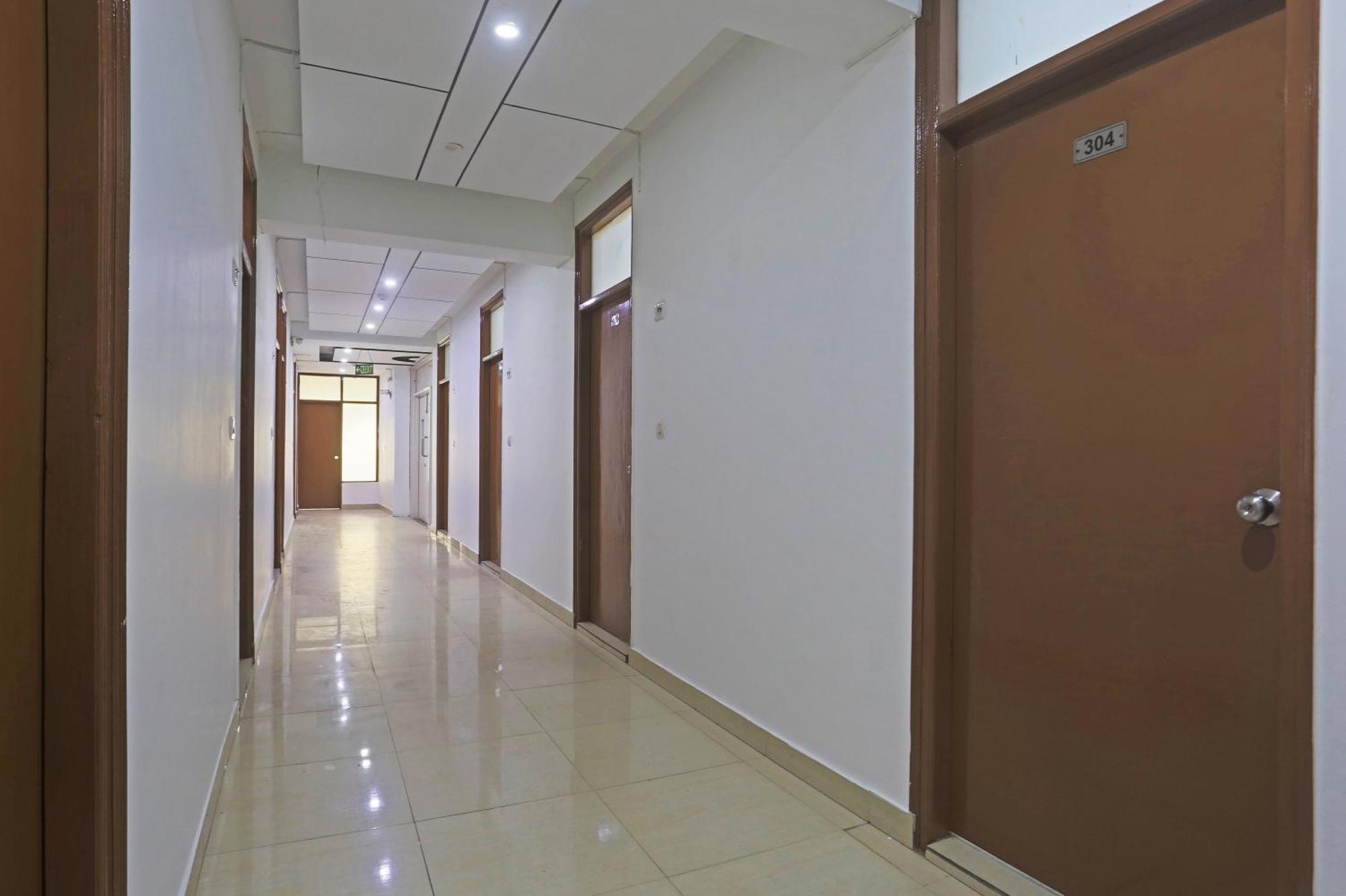 Vasudha -near Delhi Airport Hotel 3*