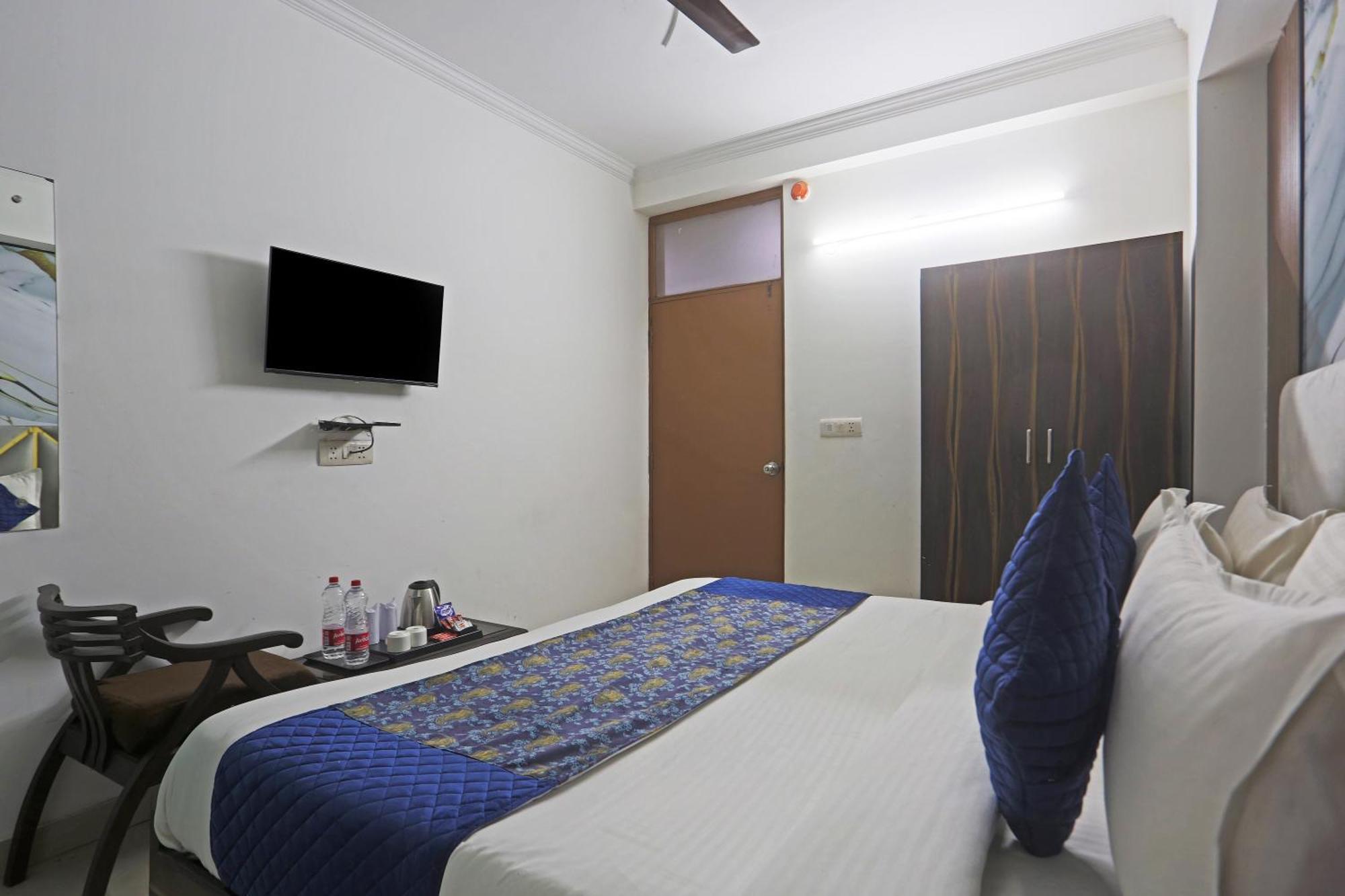 Hotel Vasudha -near Delhi Airport New Delhi