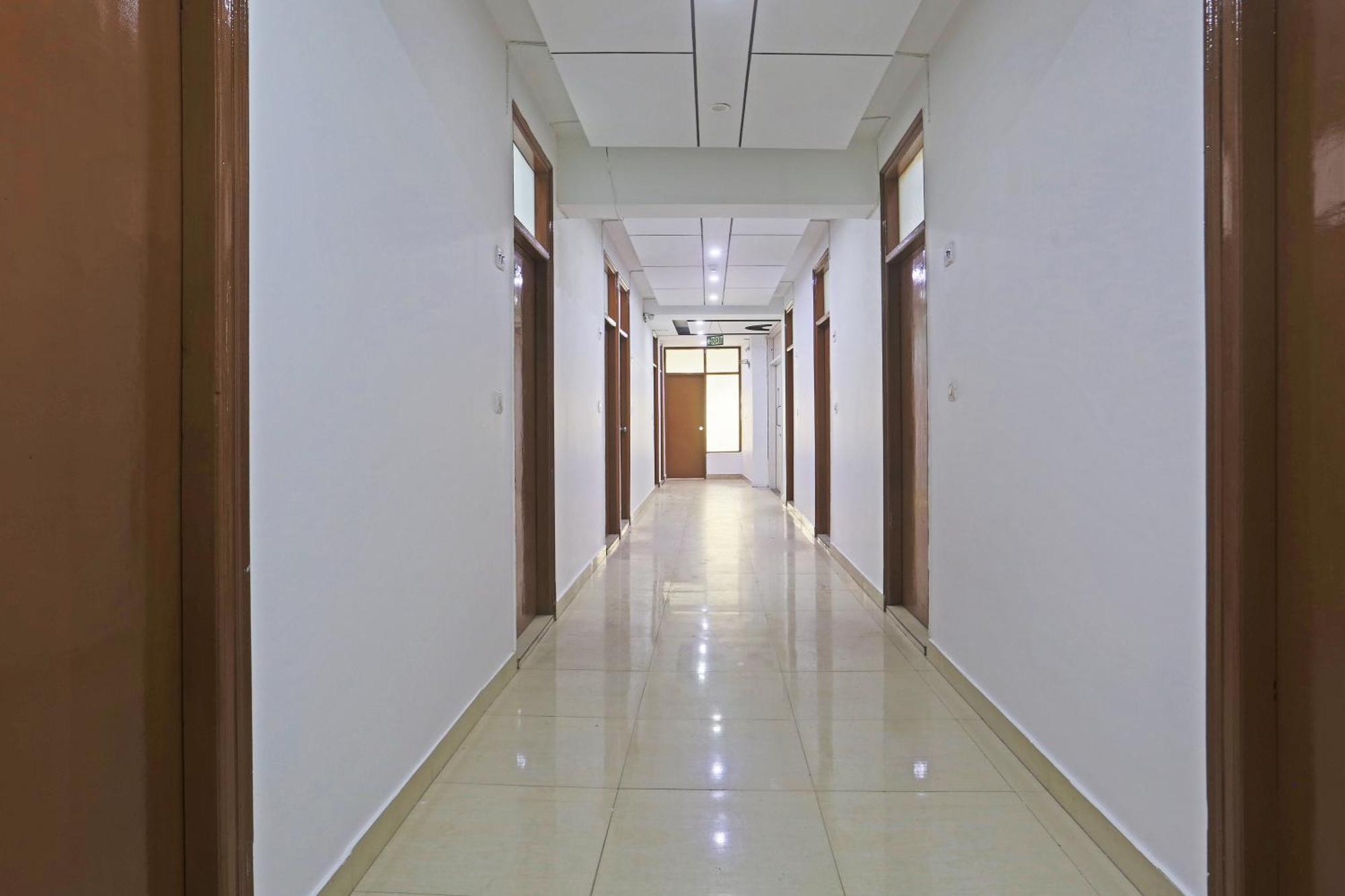 Vasudha -near Delhi Airport 3* New Delhi