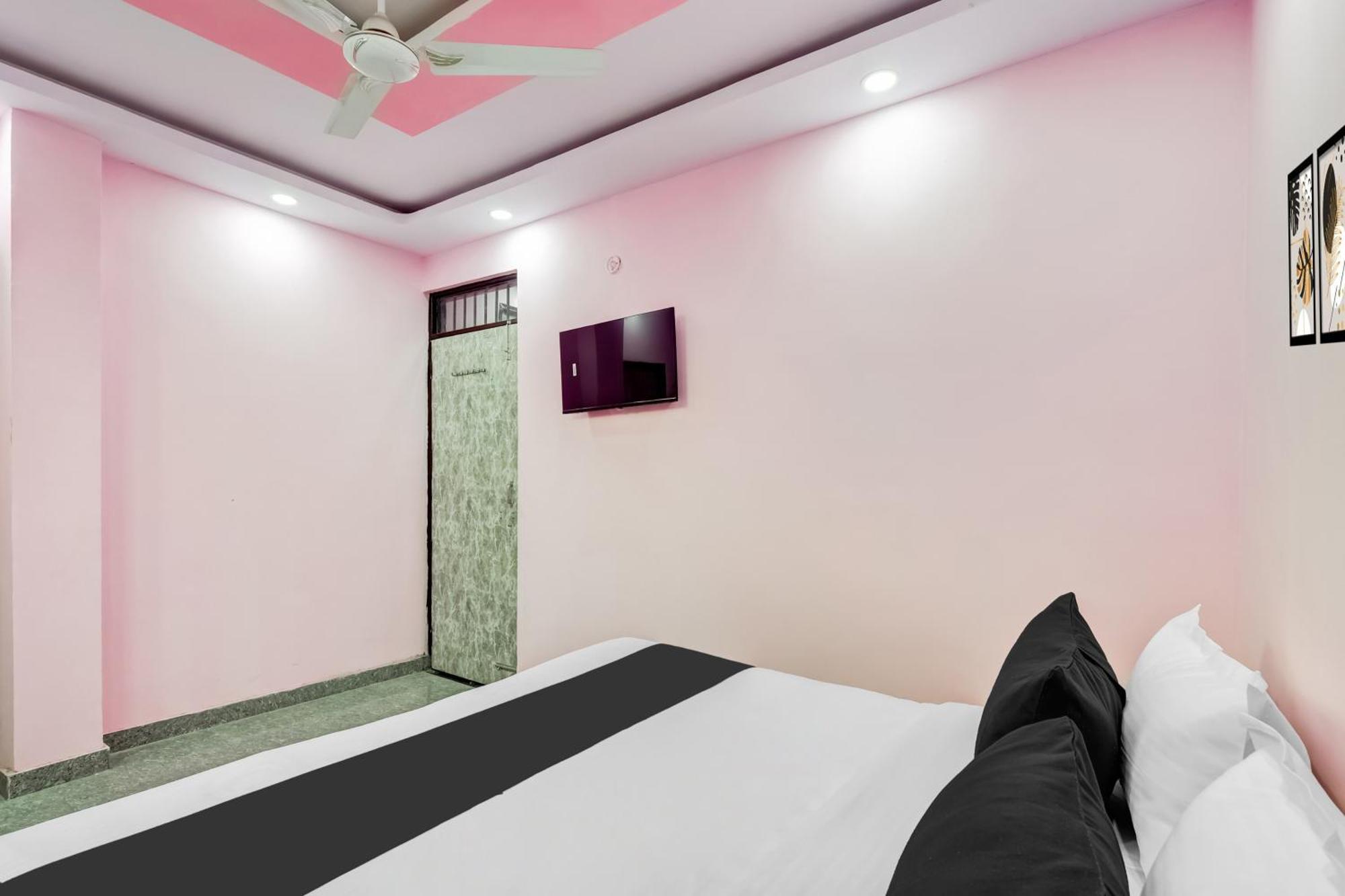 Hotel O Govind Residency