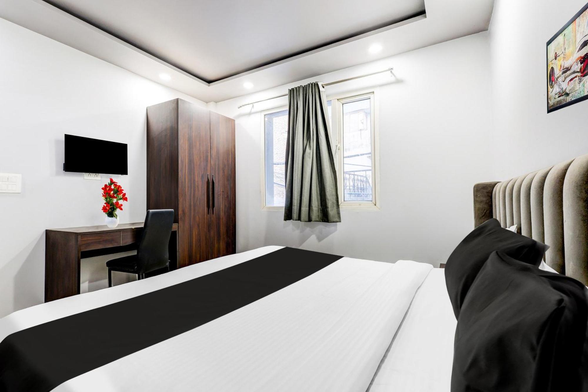 Hotel Super Collection O Shalimar Bagh
