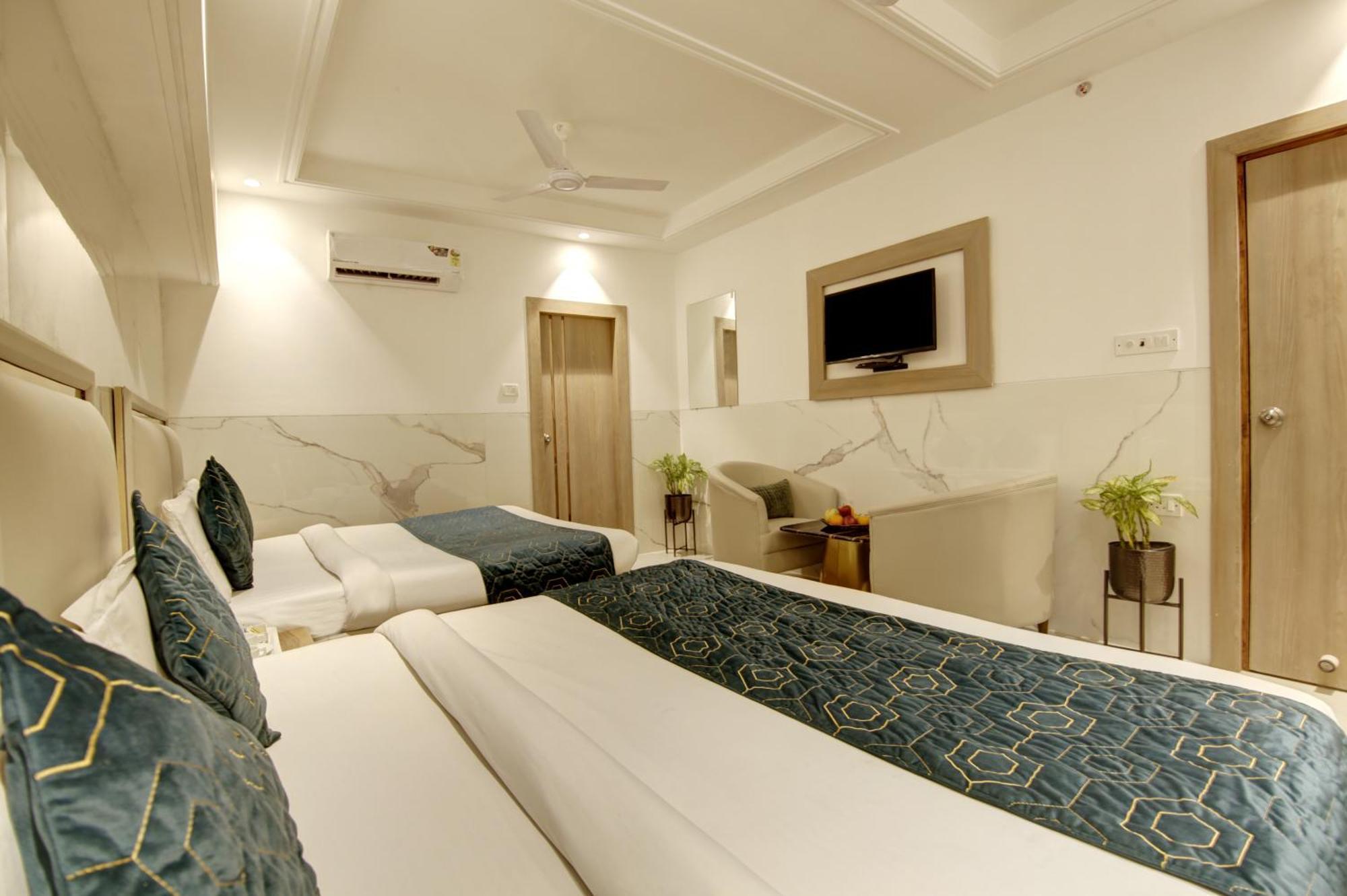 Hotel International - Near Delhi Airport Nova Deli