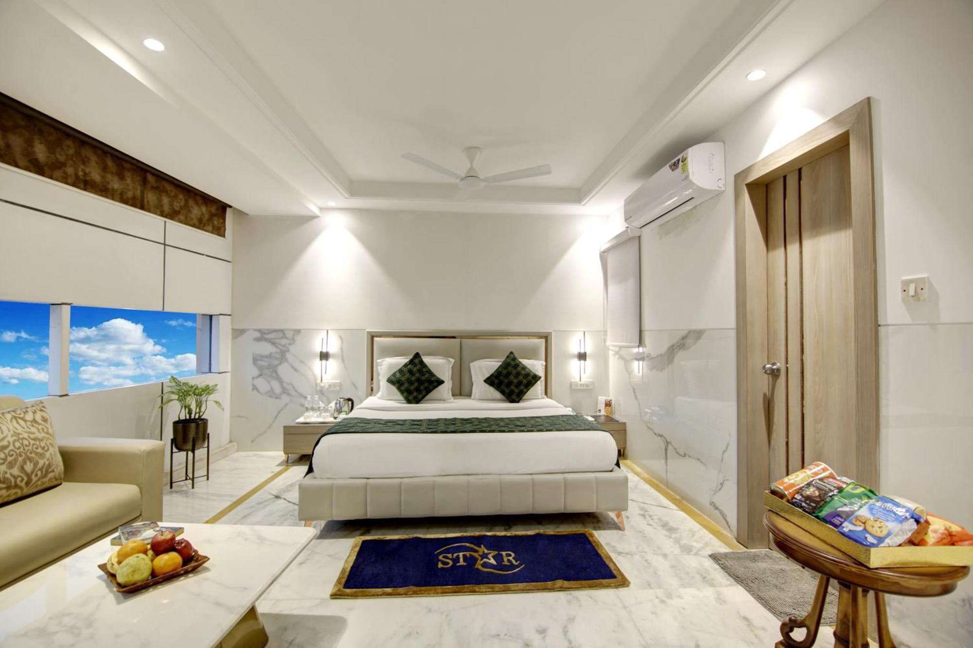 International - Near Delhi Airport Hotel