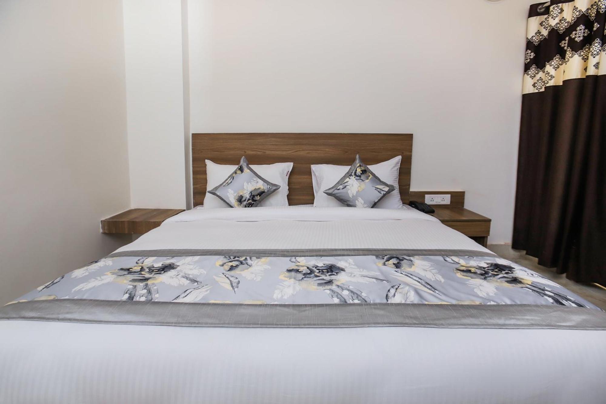 O Mint Hotel