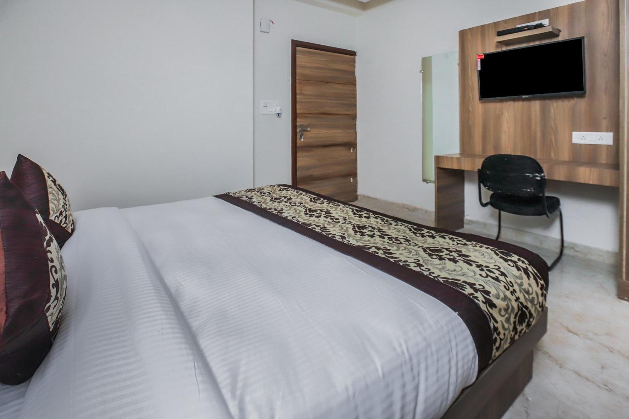 O Mint Hotel Delhi (National Capital Territory of India)