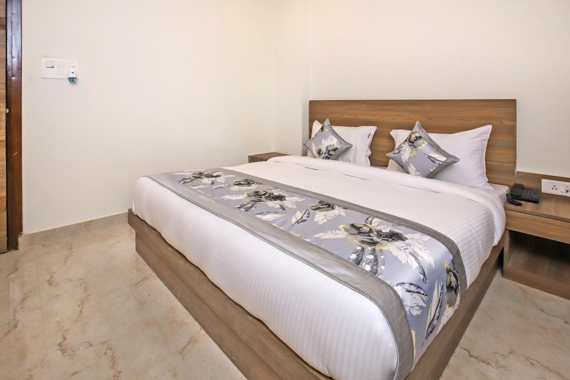 O Mint 3* Delhi (National Capital Territory of India)