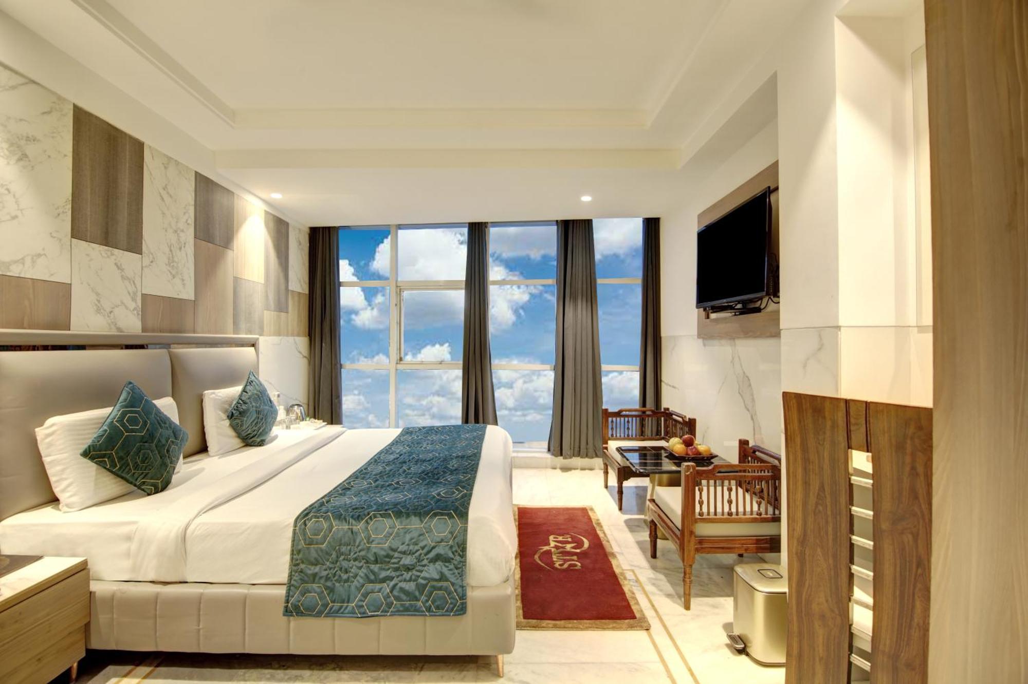 Hotel International By Star Group - Near Delhi Airport New Delhi