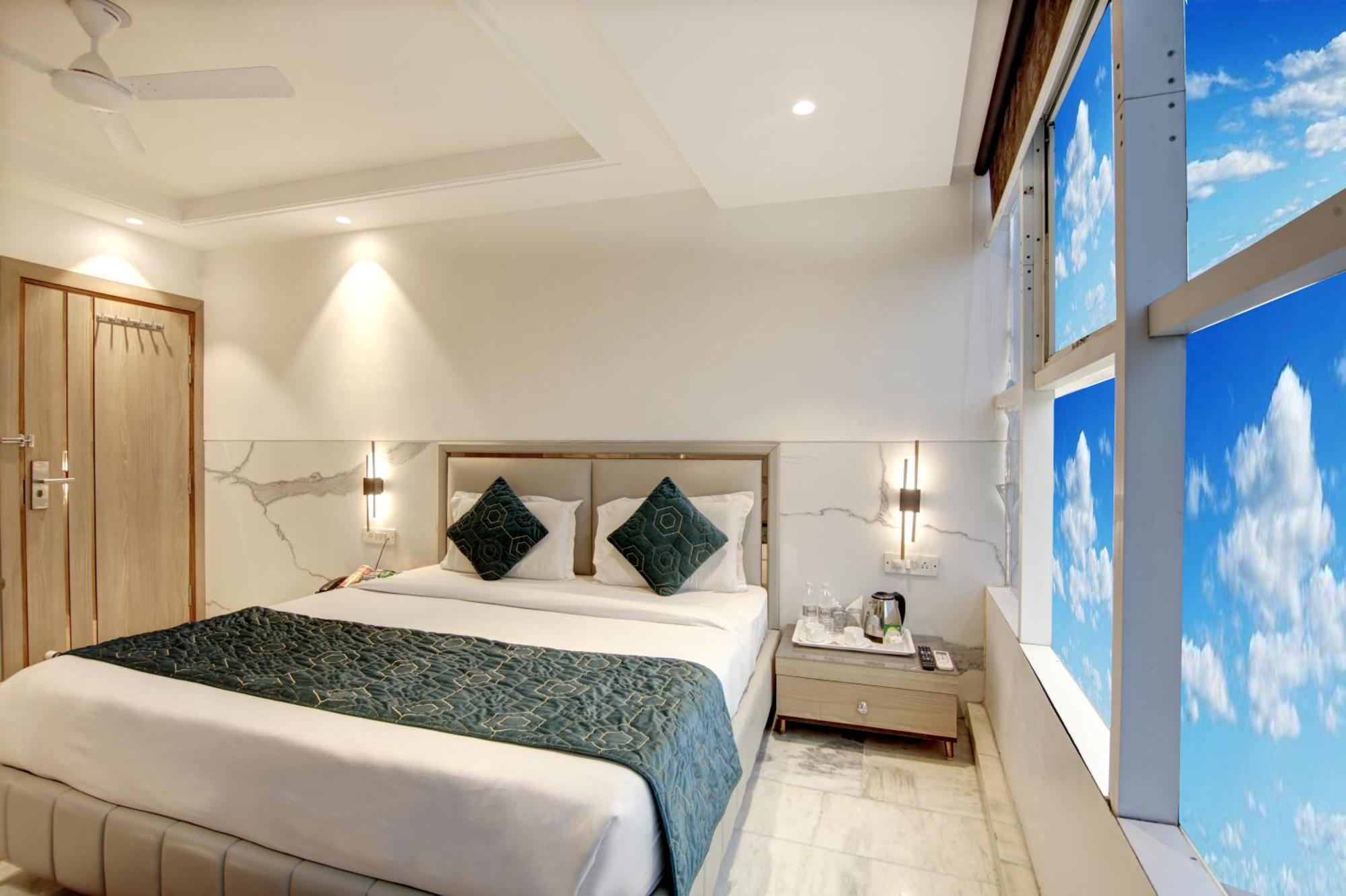 International By Star Group - Near Delhi Airport New Delhi