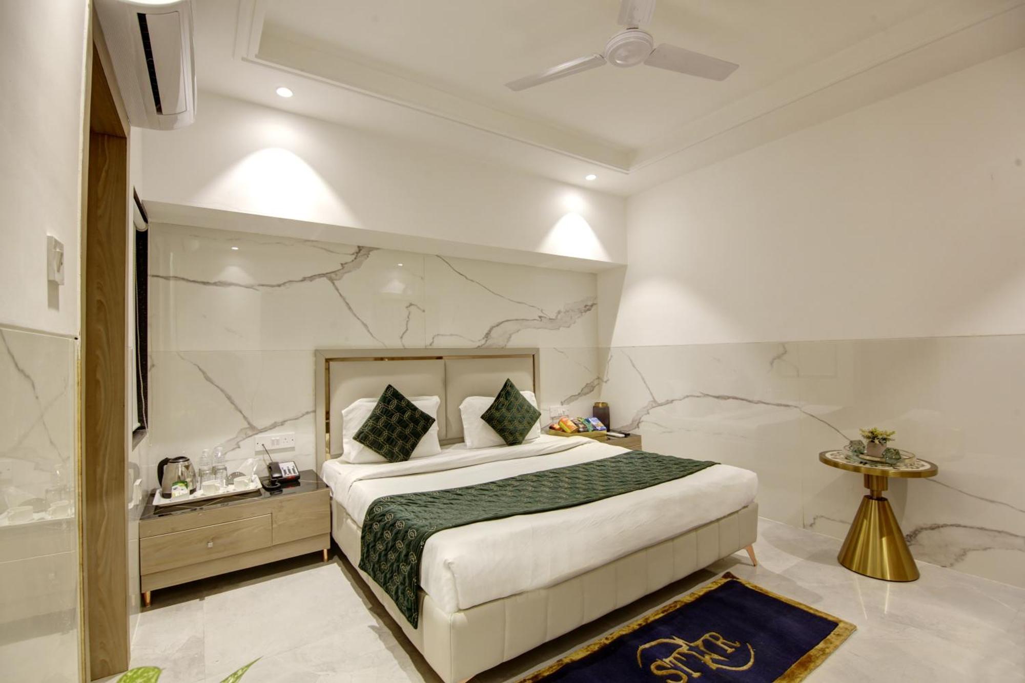 International By Star Group - Near Delhi Airport 3* New Delhi
