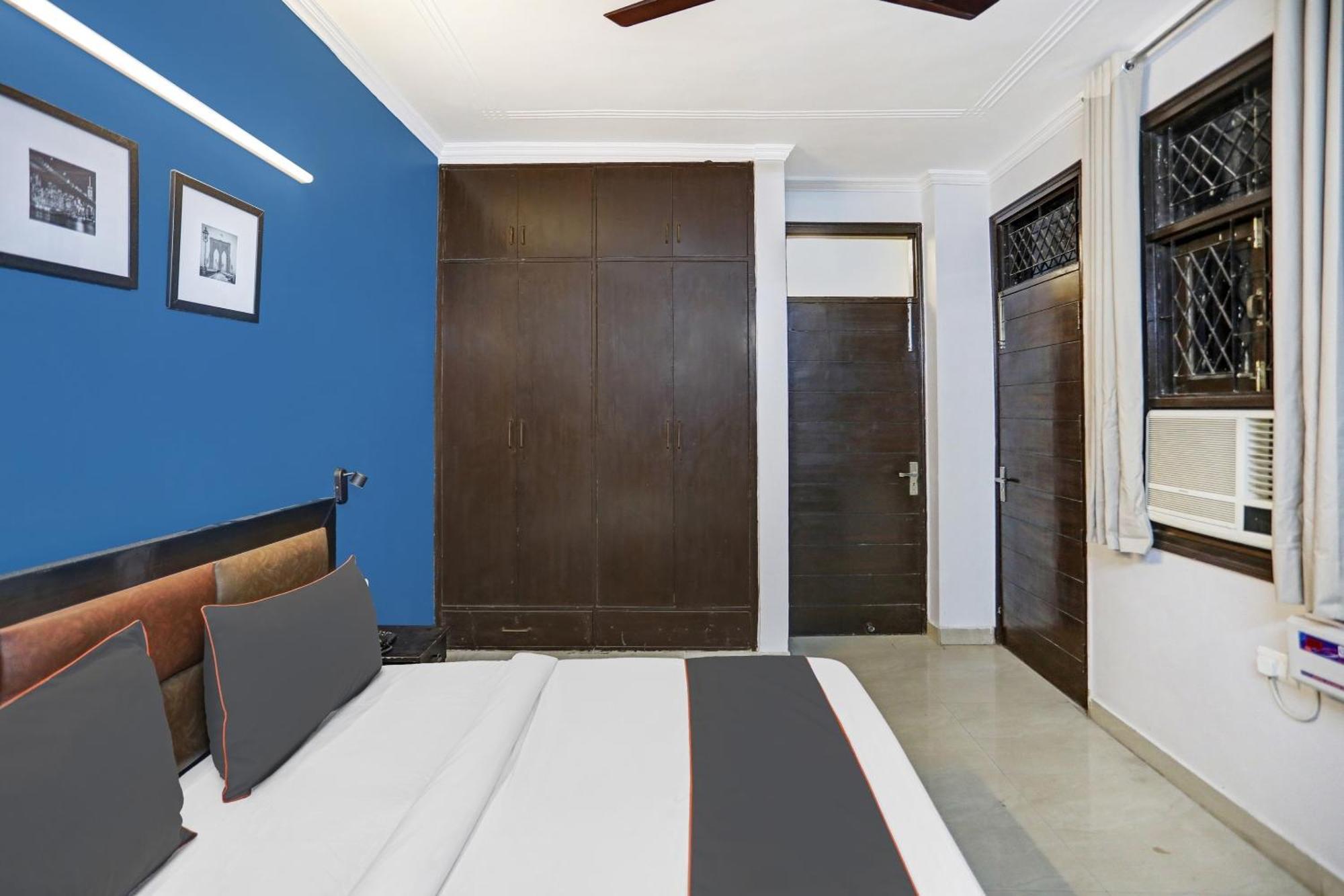 Collection O Agniv Residency Near Saket Metro Hotel 4*