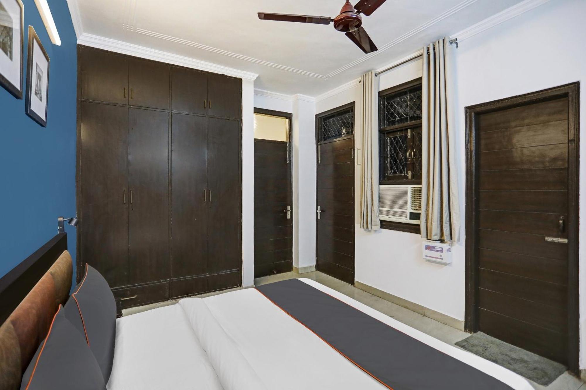 Collection O Agniv Residency Near Saket Metro Hotel