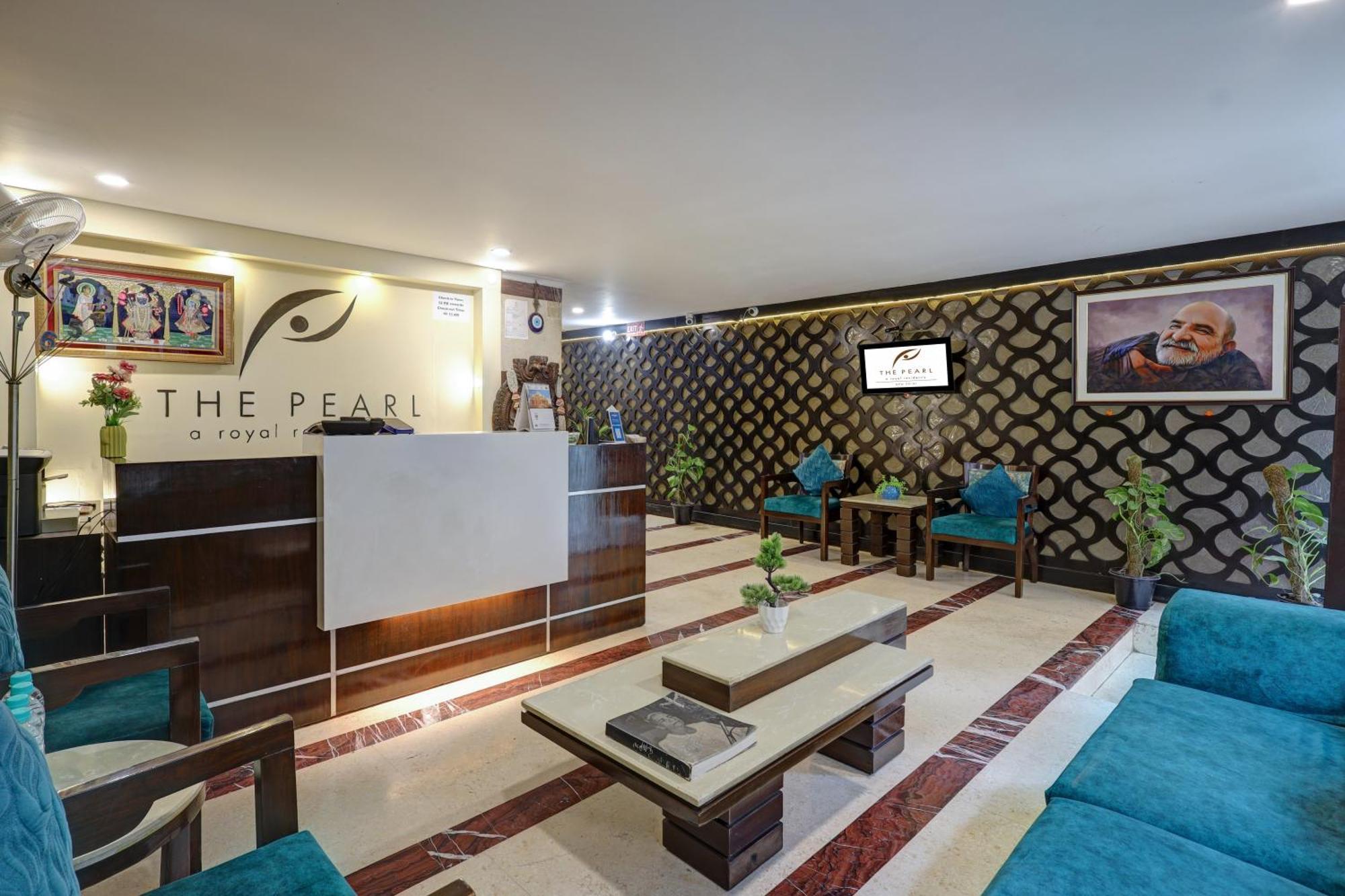 Hotel The Pearl- A Royal Residency