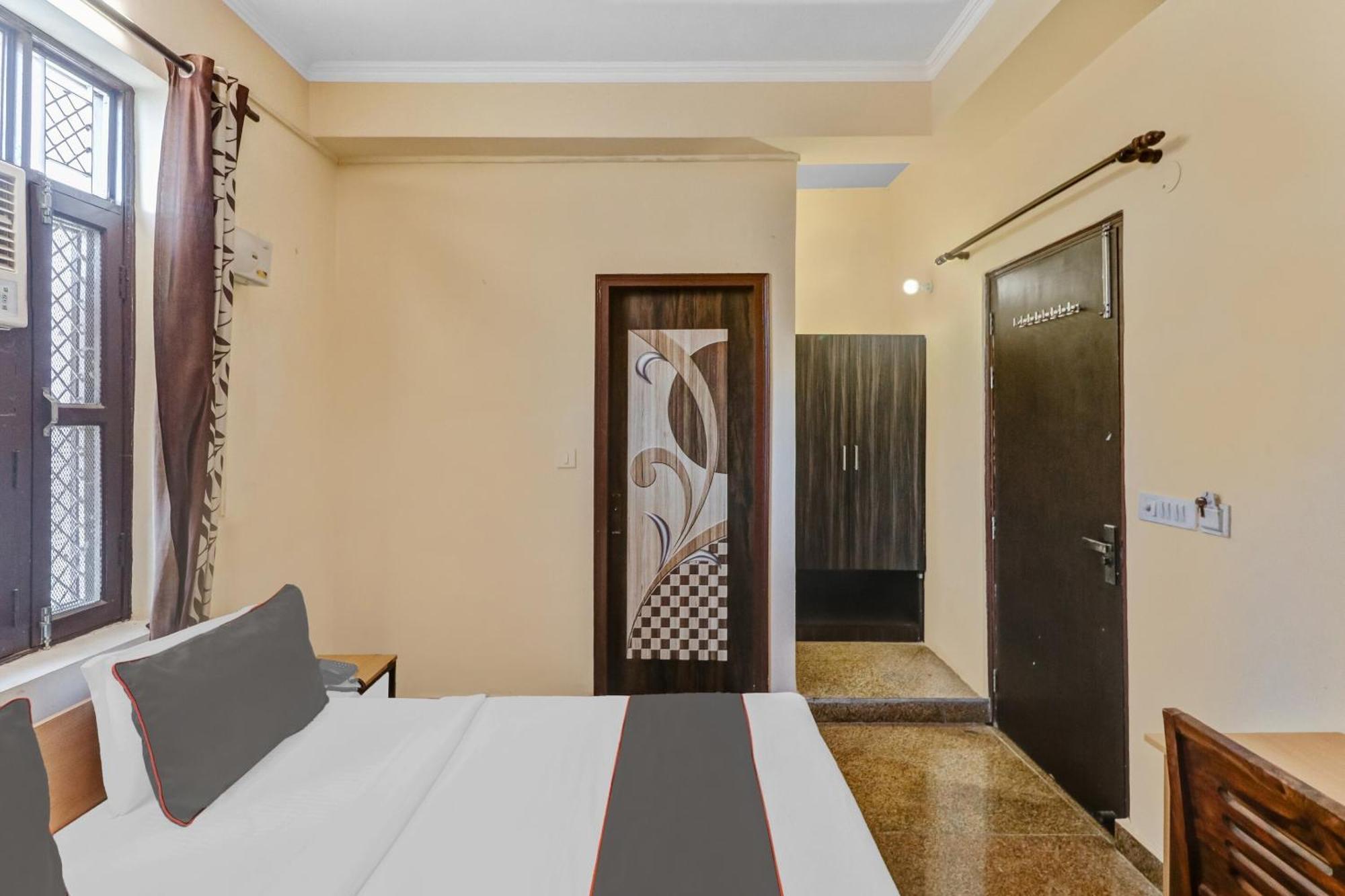 O Sector 19 Dwarka Delhi (National Capital Territory of India)
