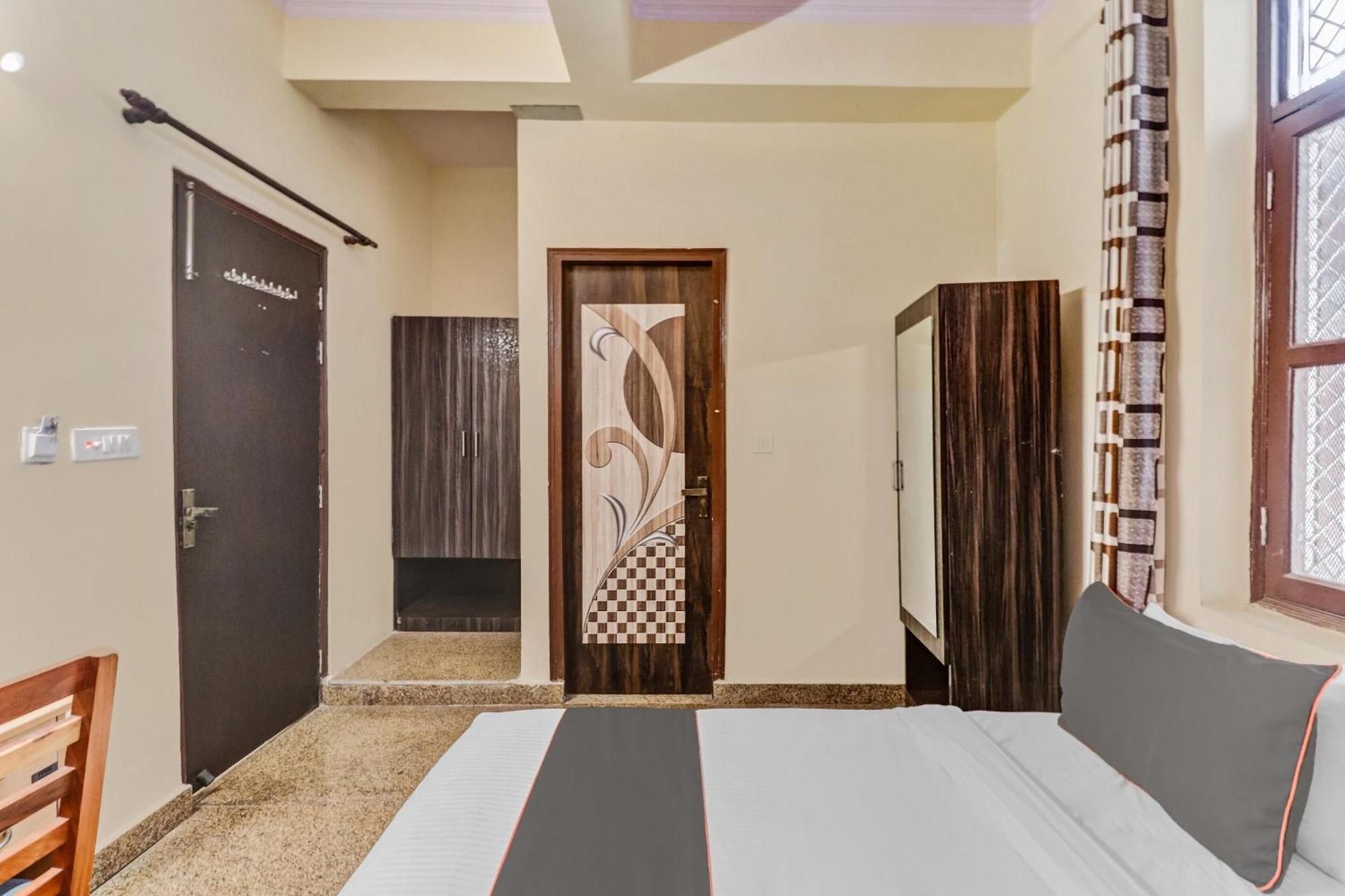 Hotel O Sector 19 Dwarka 3*