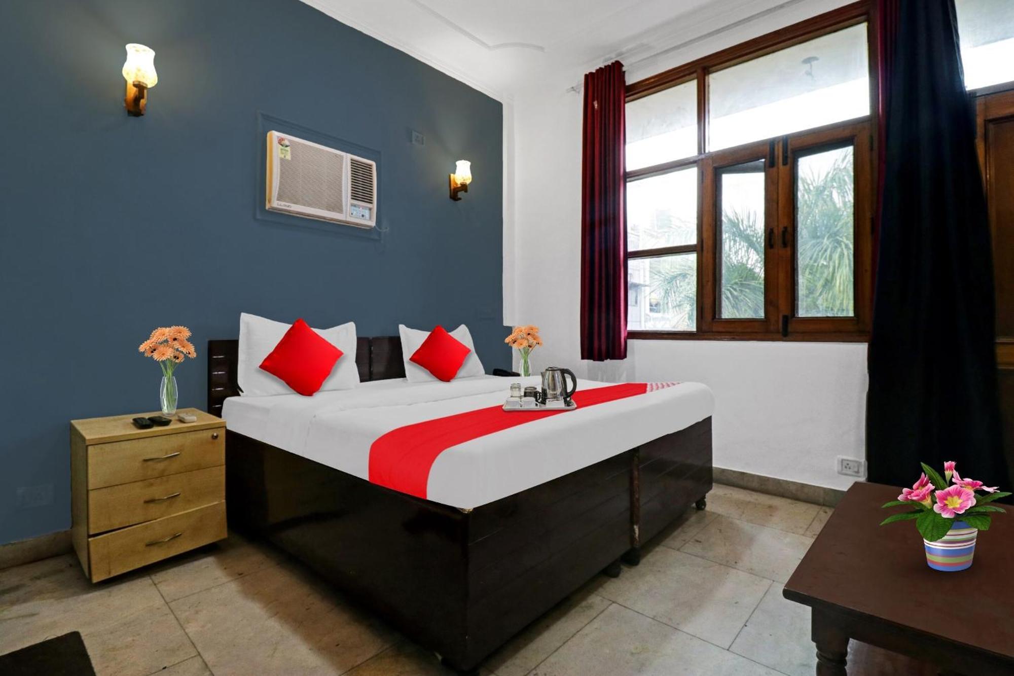 Hotel O Rs 3*