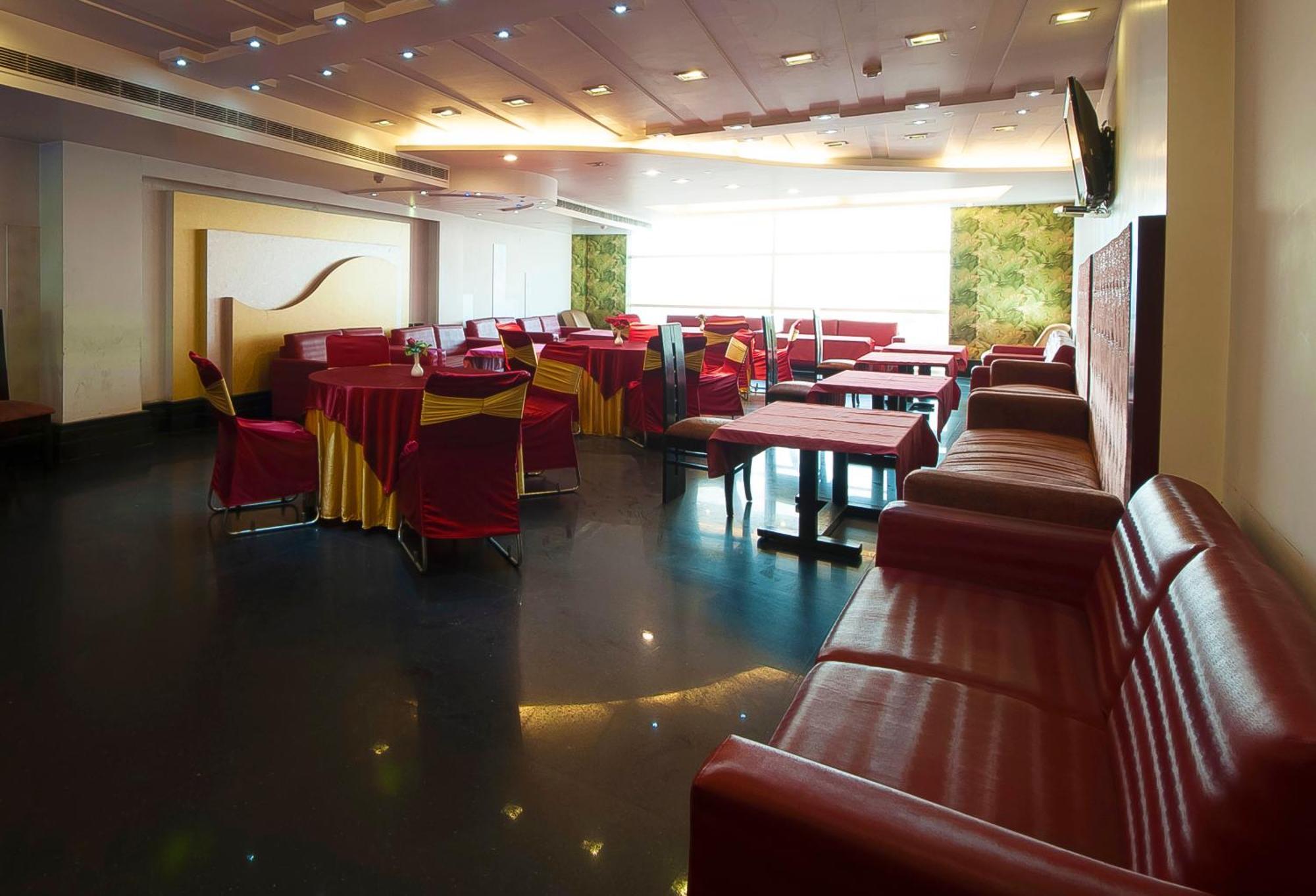 Transit International- Aerocity Delhi Airport 3*