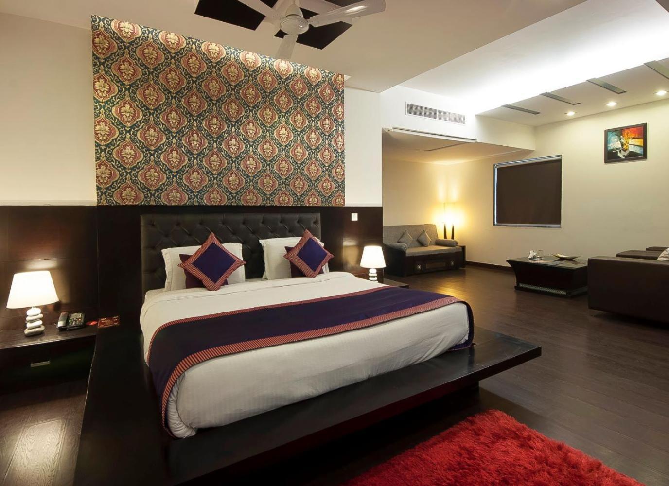 Transit International- Aerocity Delhi Airport 3*