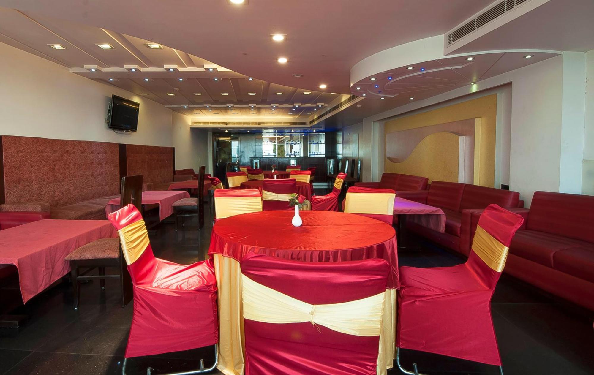 Transit International- Aerocity Delhi Airport Hotel 3*