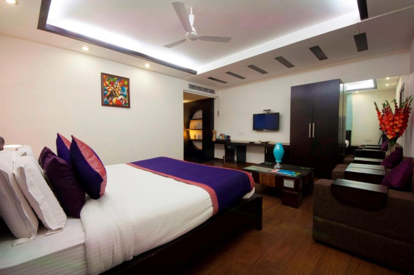 Transit International- Aerocity Delhi Airport 3*