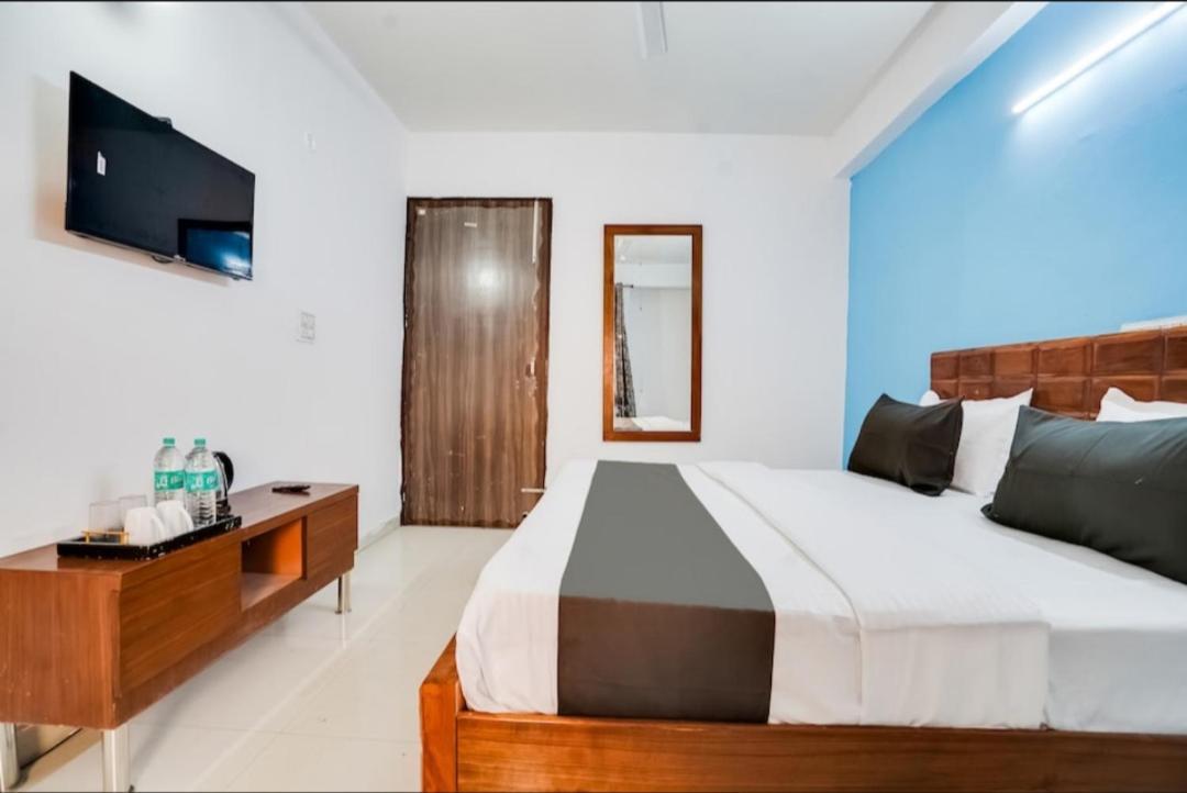 Suzu - Couple Friendly Fatehpur Hotel 3*