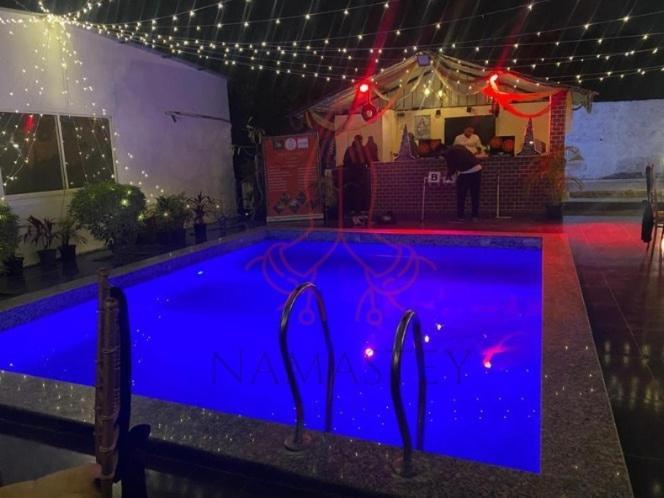 Luxury In Chhatarpur With Pool Villa New Delhi