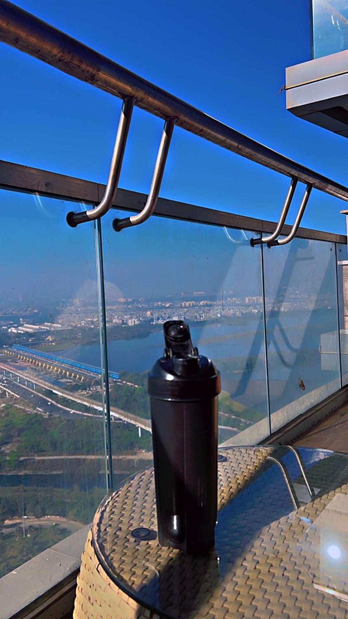 37th Supernova Spiral Apartment New Delhi