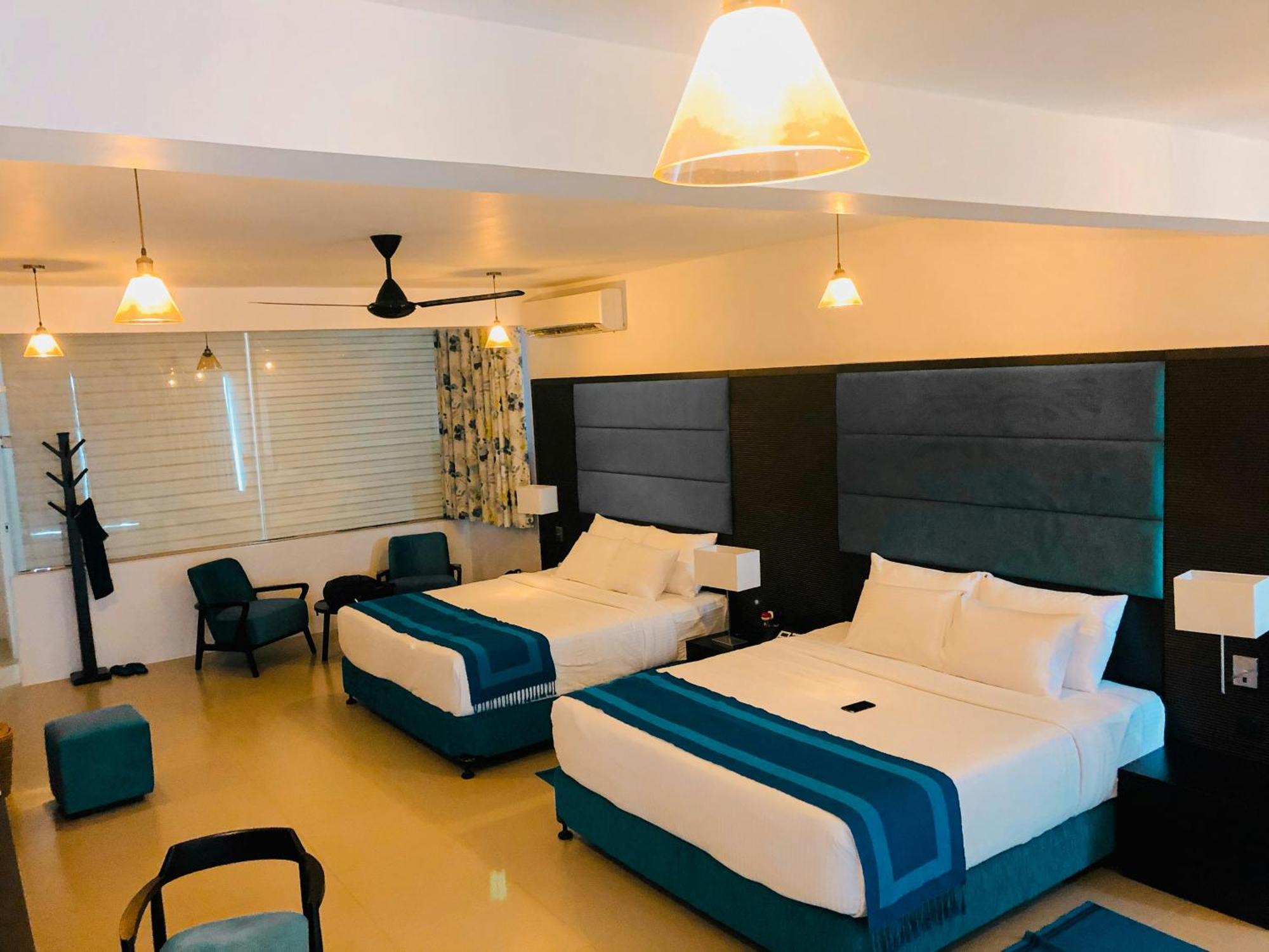 Hotel Ocean Suits Near Igi Delhi Airport 4*
