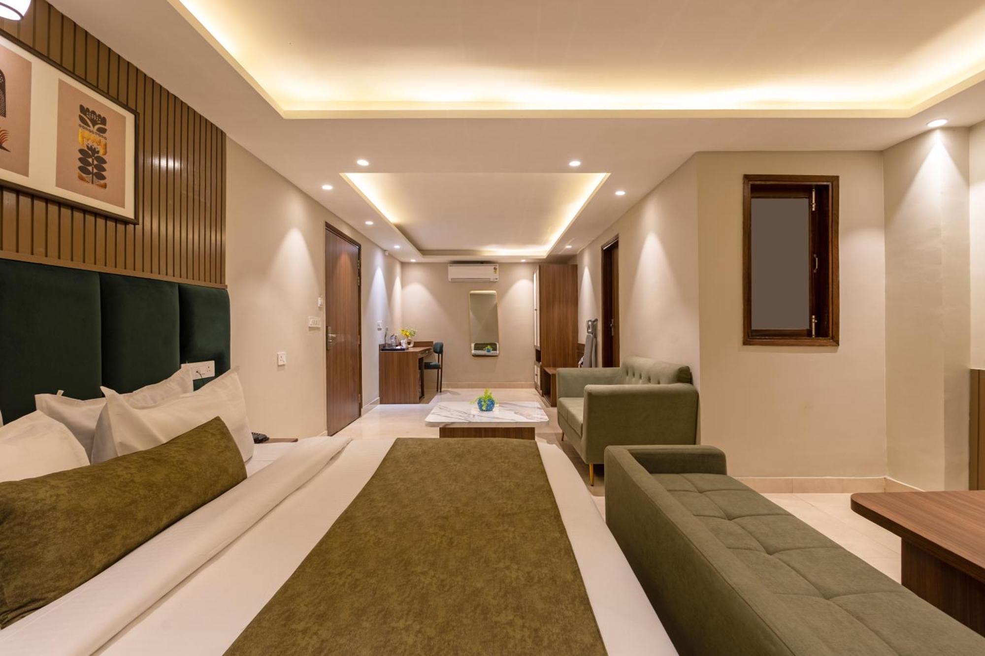 Saltstayz Premier - Paschim Vihar Hotel