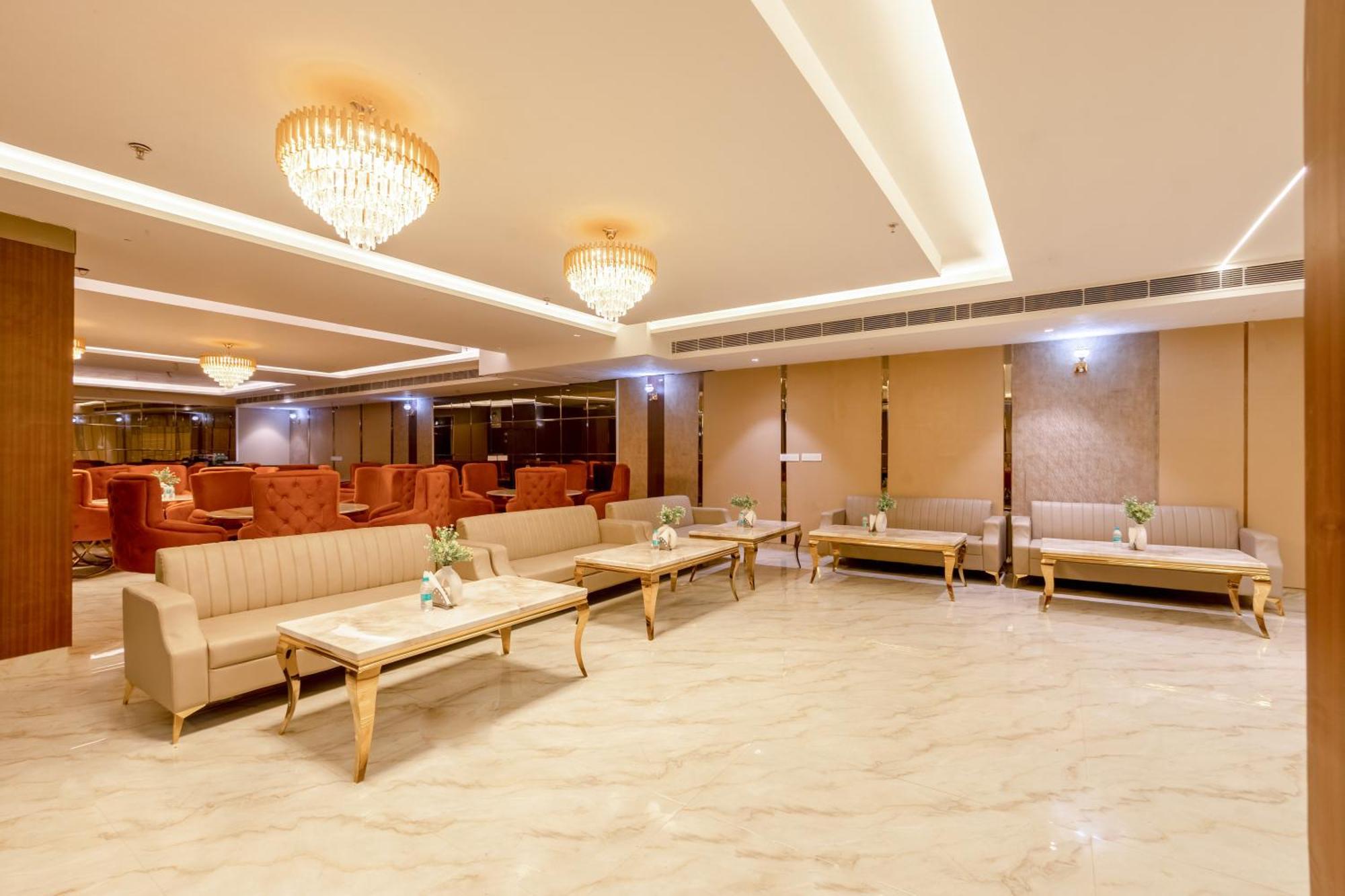 Saltstayz Premier - Paschim Vihar Hotel New Delhi