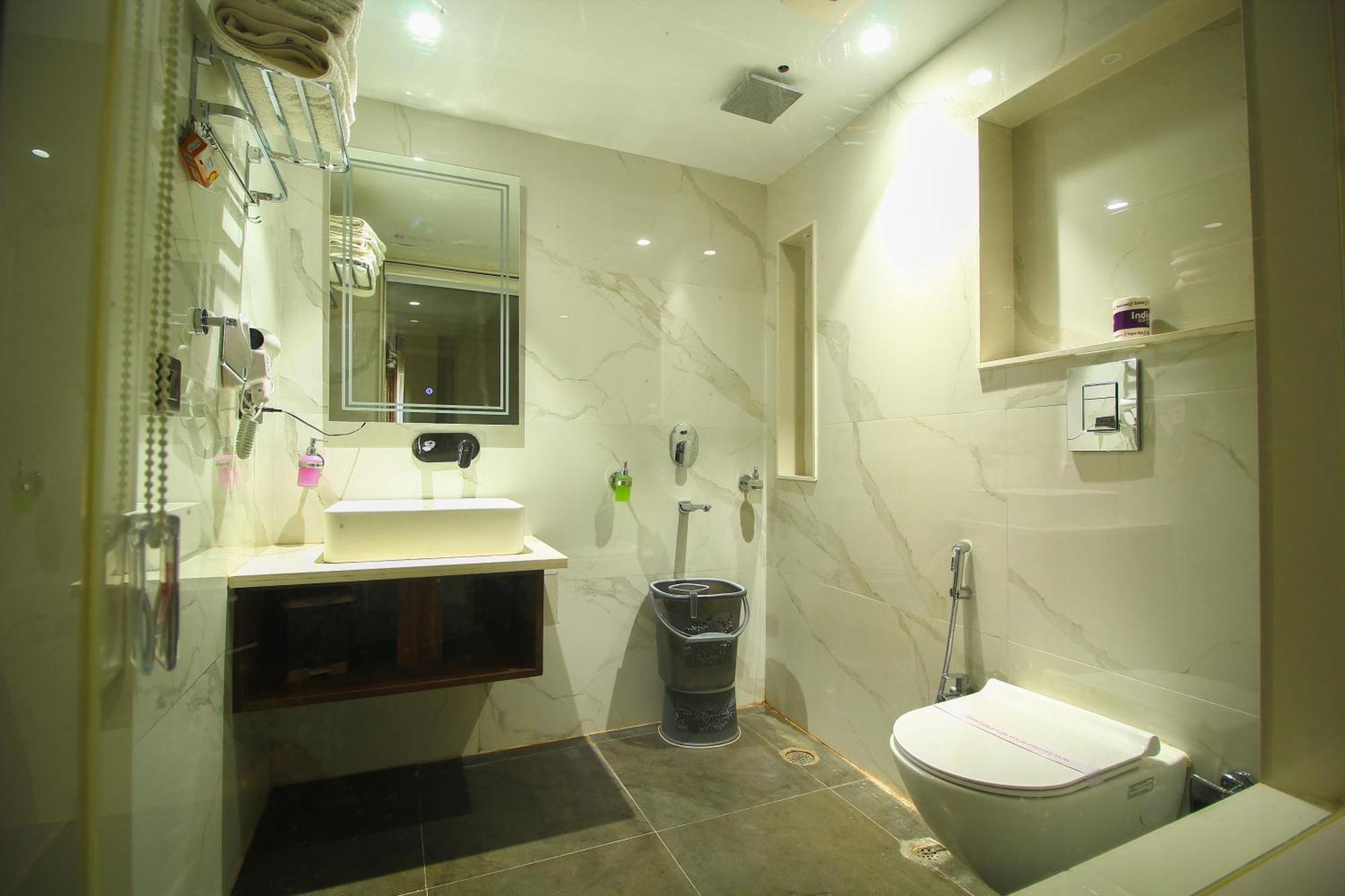 Grand Plaza In Centre - At Railway Station 4* New Delhi