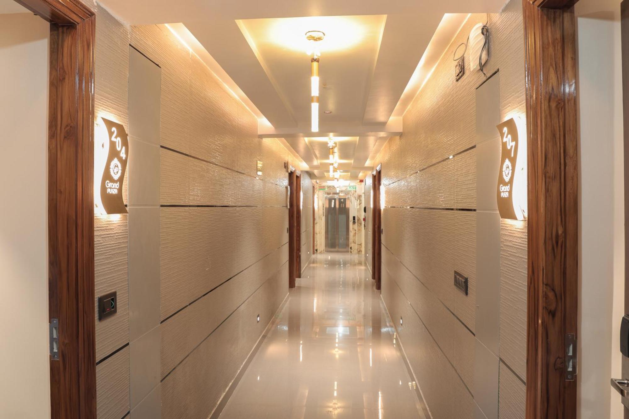 Grand Plaza In Centre - At Railway Station 4* New Delhi